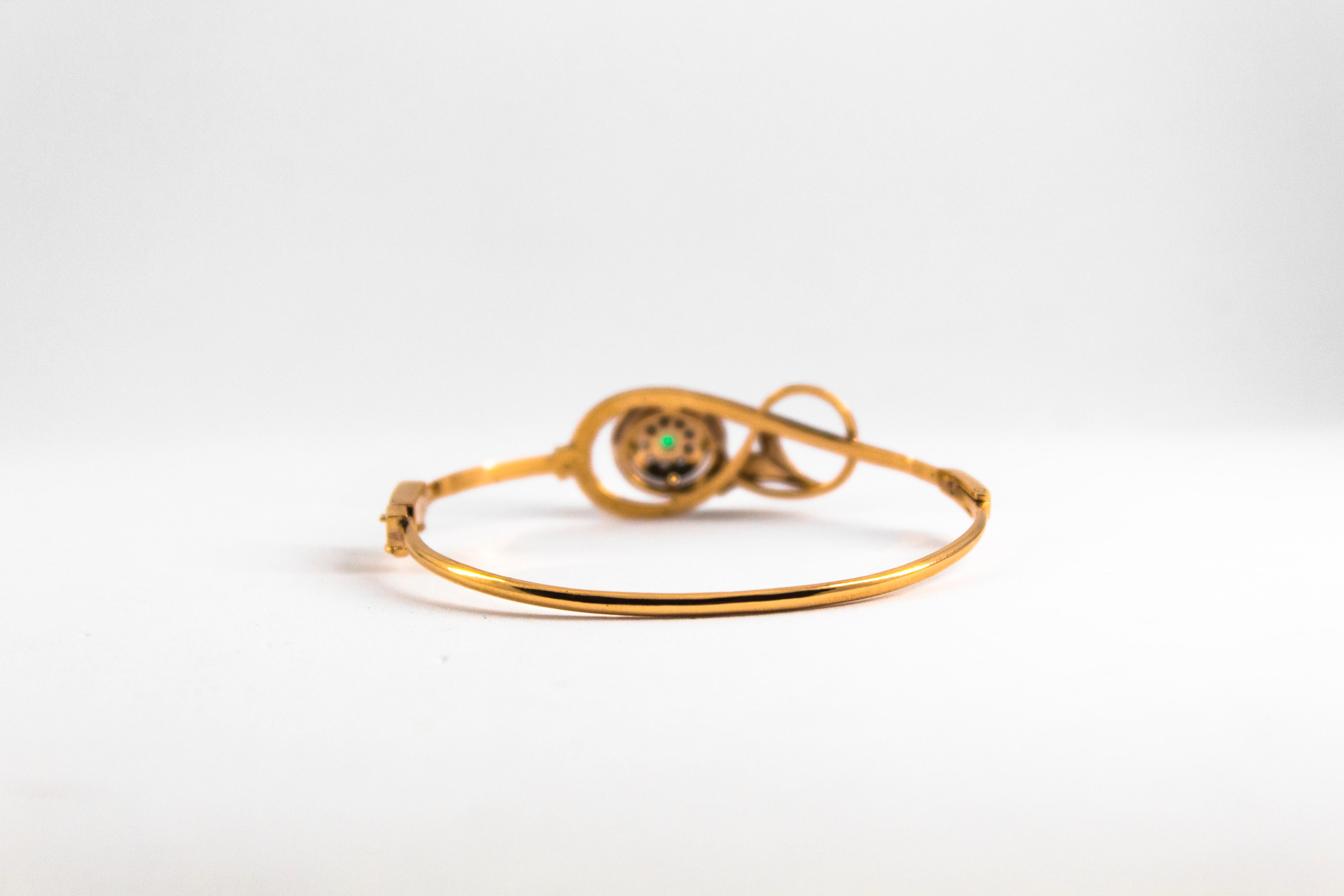 Women's or Men's Art Nouveau Style 0.25 Carat White Diamond Emerald Yellow Gold Bangle Bracelet For Sale