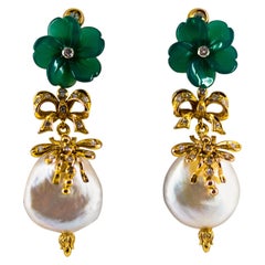 Art Nouveau Style 0.40 Carat White Diamond Agate Pearl Yellow Gold Stud Earrings