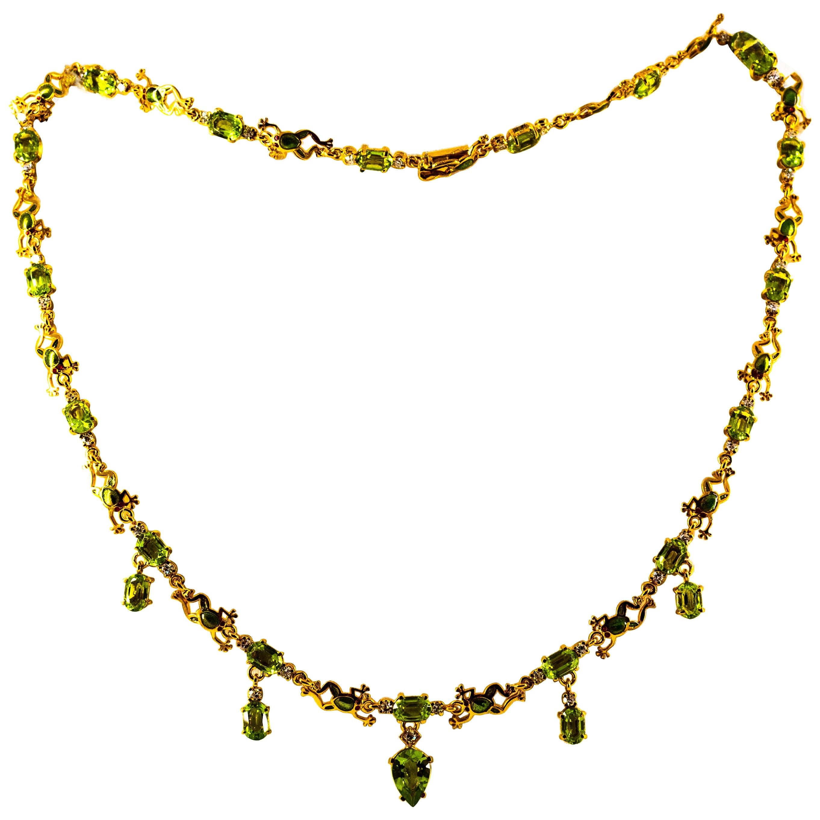 Art Nouveau Style 14,89 Karat Weißer Diamant Peridot Emaille Gelbgold Halskette im Angebot