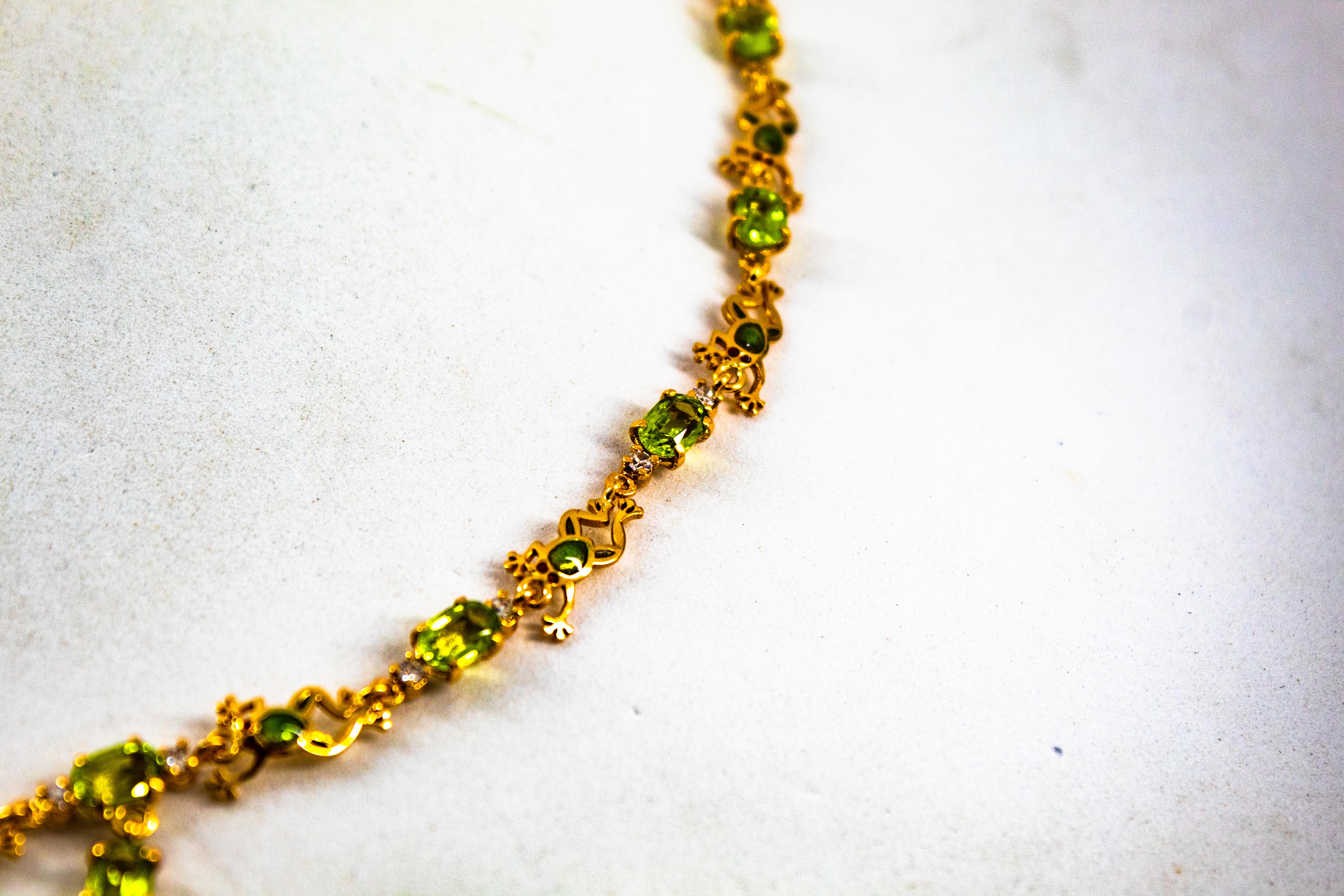 Taglio brillante Collana in oro giallo con smalto e diamanti bianchi da 17,49 carati in stile Art Nouveau in vendita