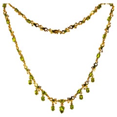 Collana in oro giallo con smalto e diamanti bianchi da 17,49 carati in stile Art Nouveau