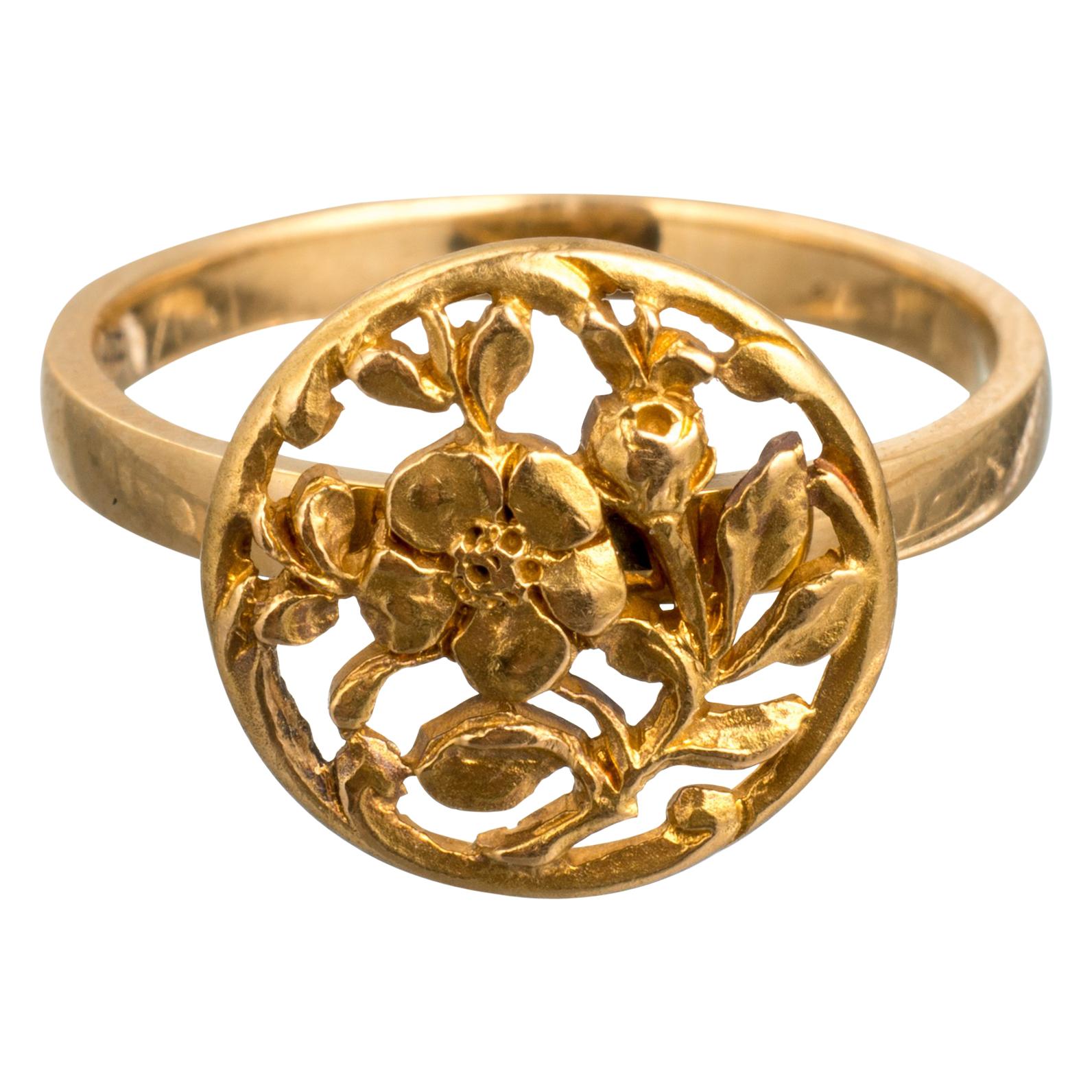 Art Nouveau Style Floral 18 Karat Gold Ring 