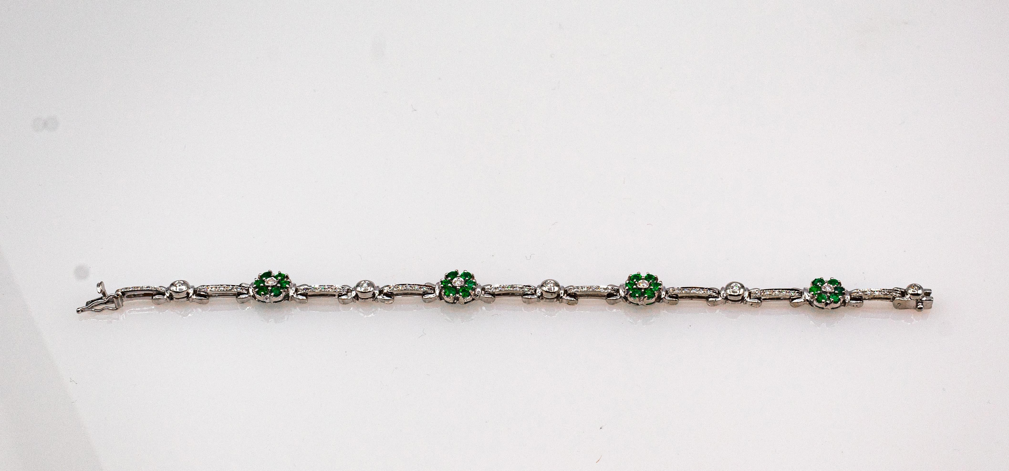 Art Deco Art Nouveau Style 1.90 Carat White Diamond Emerald White Gold Bracelet For Sale