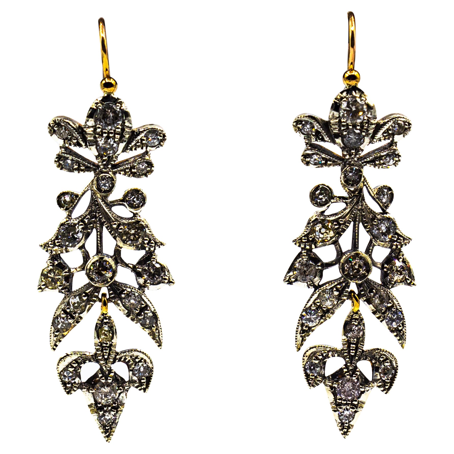 Jugendstil-Ohrringe im Art nouveau-Stil mit 4,14 Karat Diamanten im Weißbrillantschliff aus Gelbgold