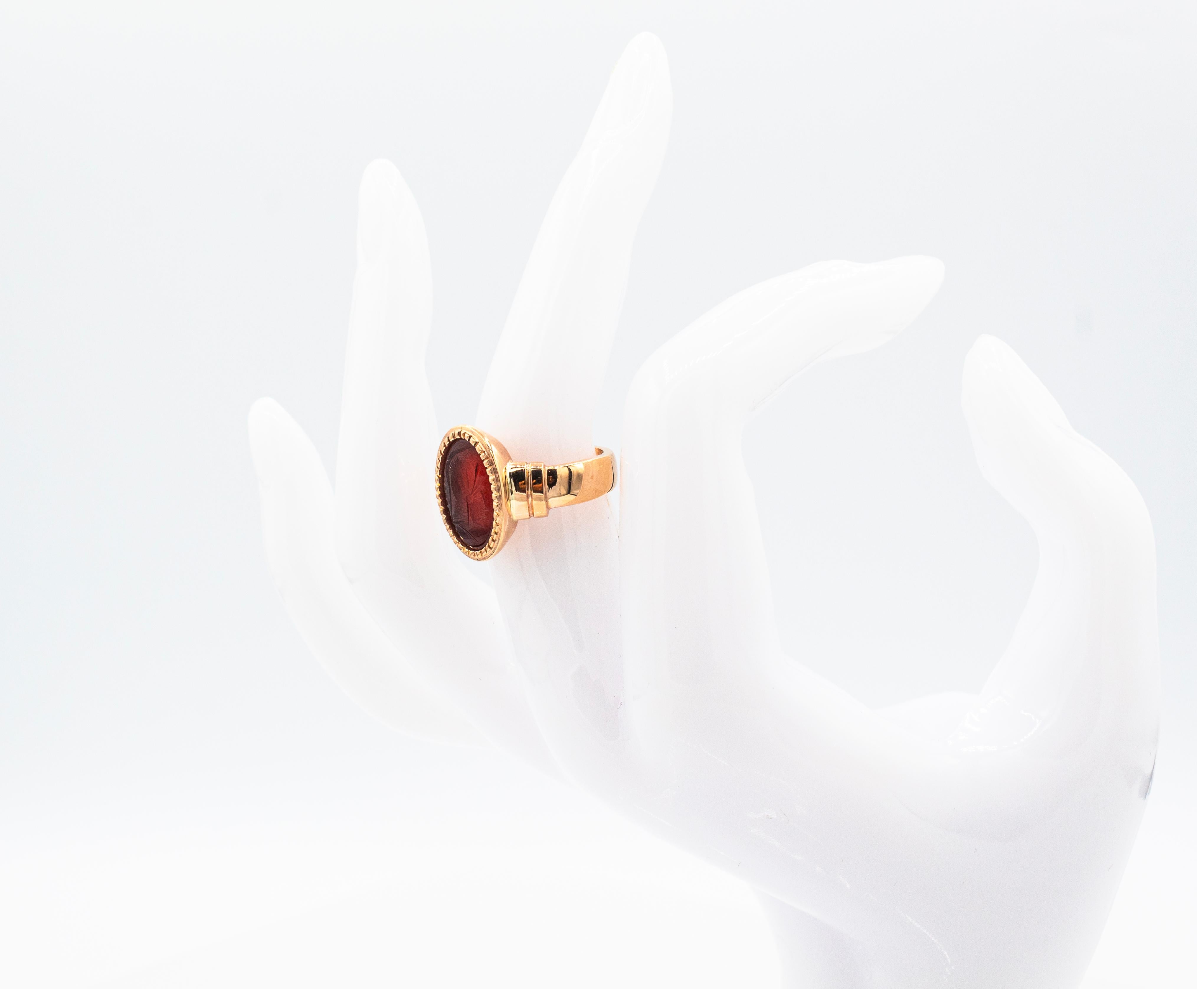 Art Nouveau Style 4.20 Carats Carved Red Carnelian Yellow Gold Cocktail Ring For Sale 6