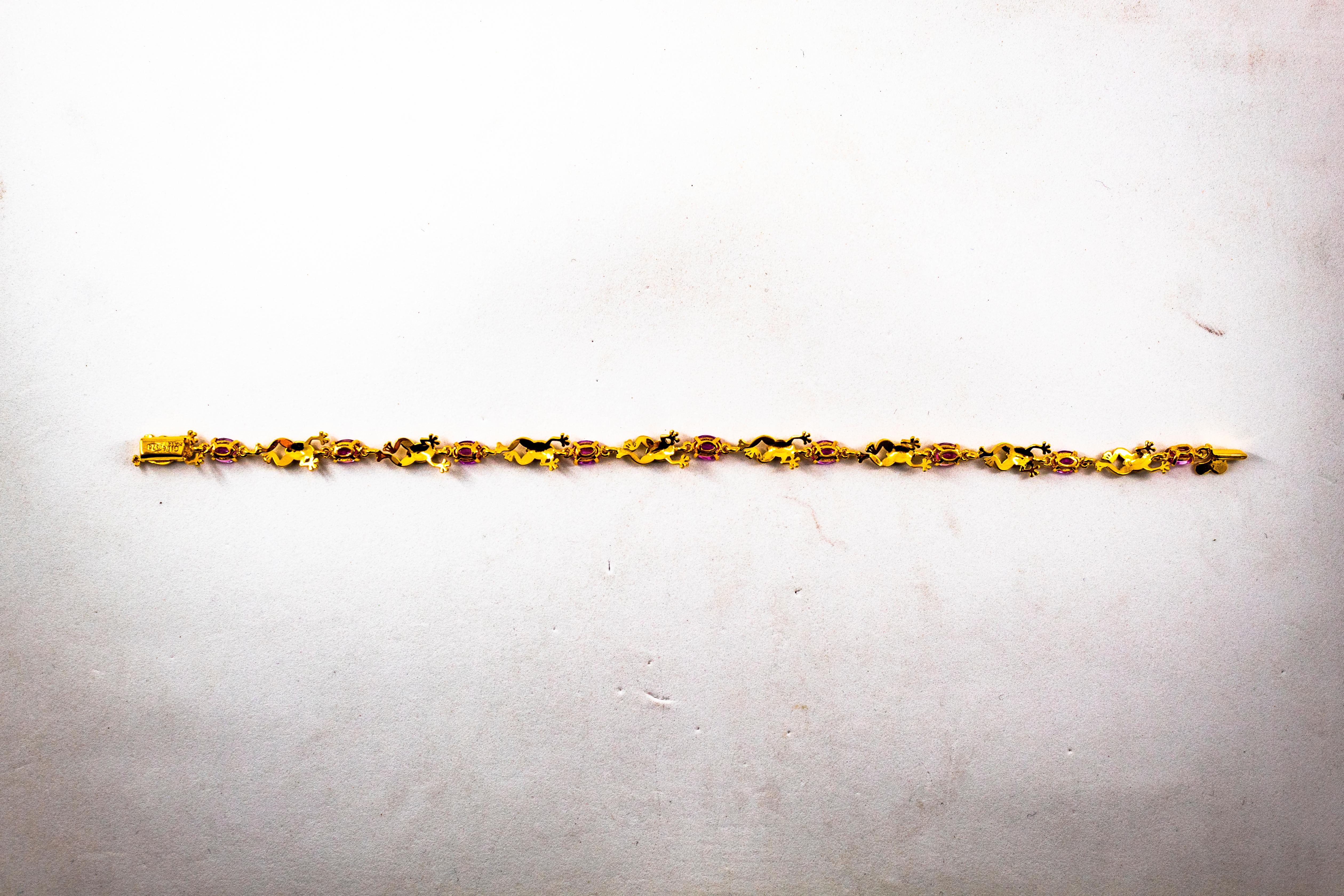 Bracelet « Frog » de style Art nouveau en or jaune, émaillé de saphirs roses de 4,50 carats en vente 1
