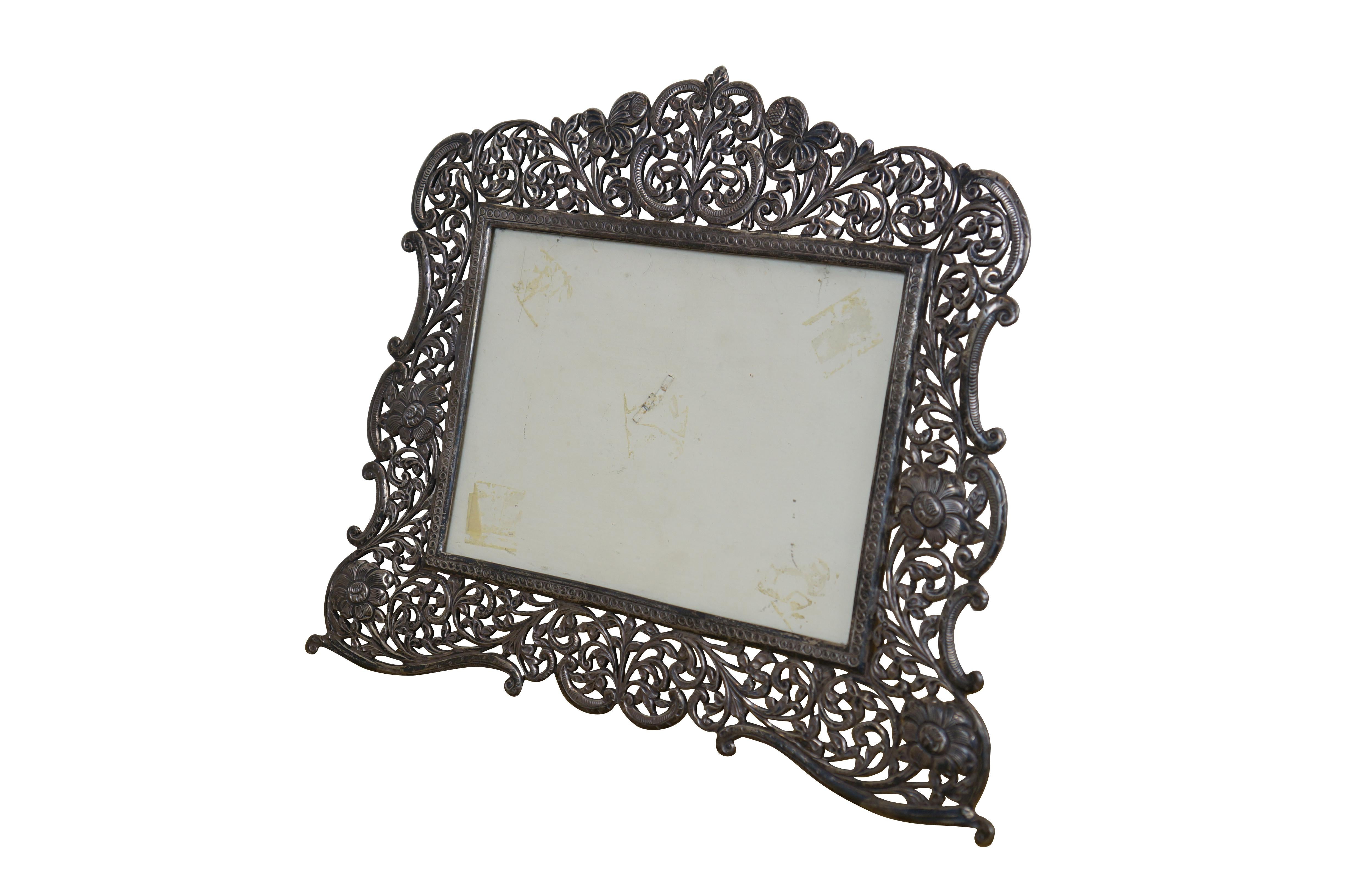 Portafoto floreale in filigrana d'argento 925 in stile Art Nouveau 5x7 In condizioni buone in vendita a Dayton, OH