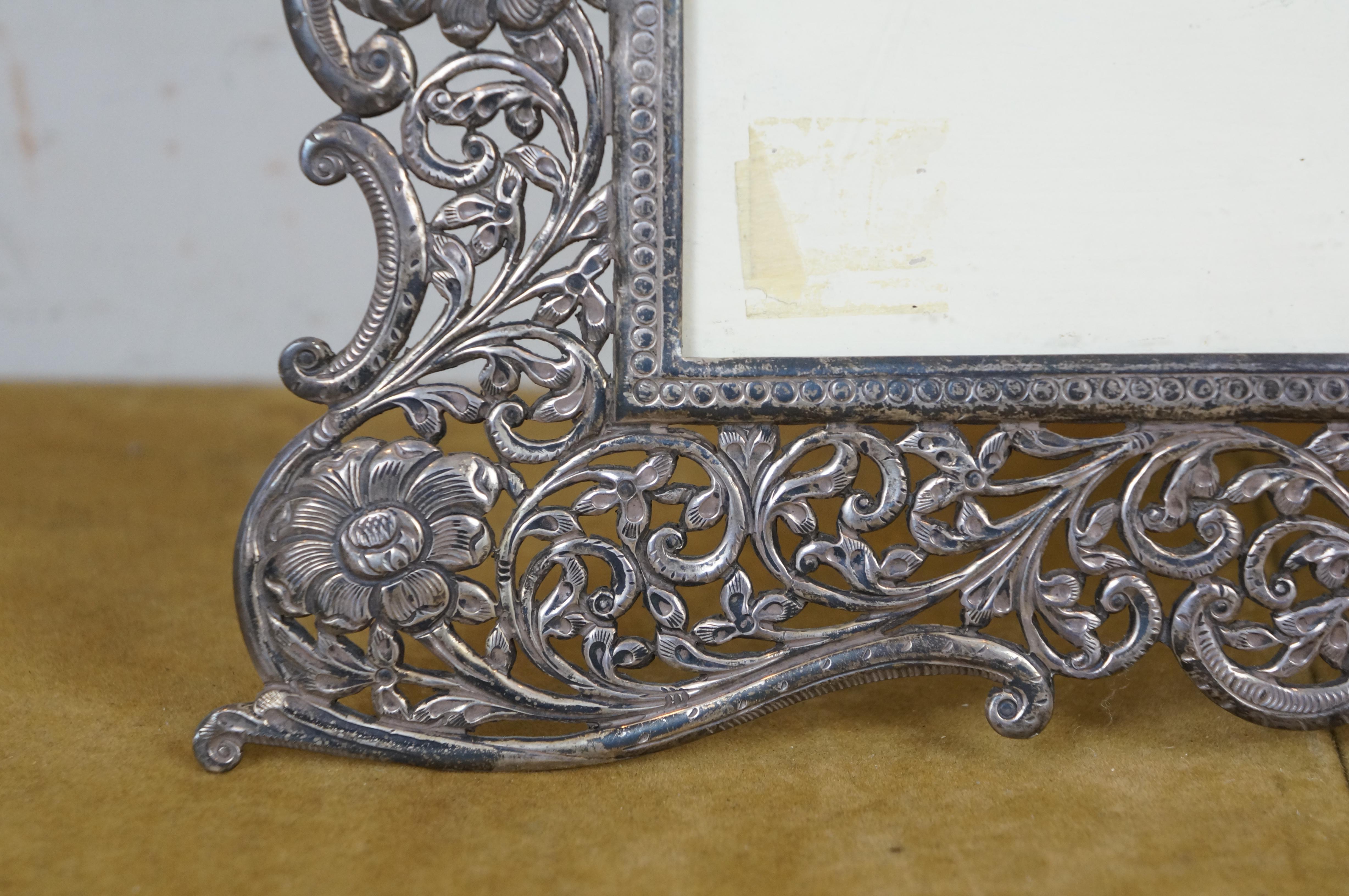 Portafoto floreale in filigrana d'argento 925 in stile Art Nouveau 5x7 in vendita 3
