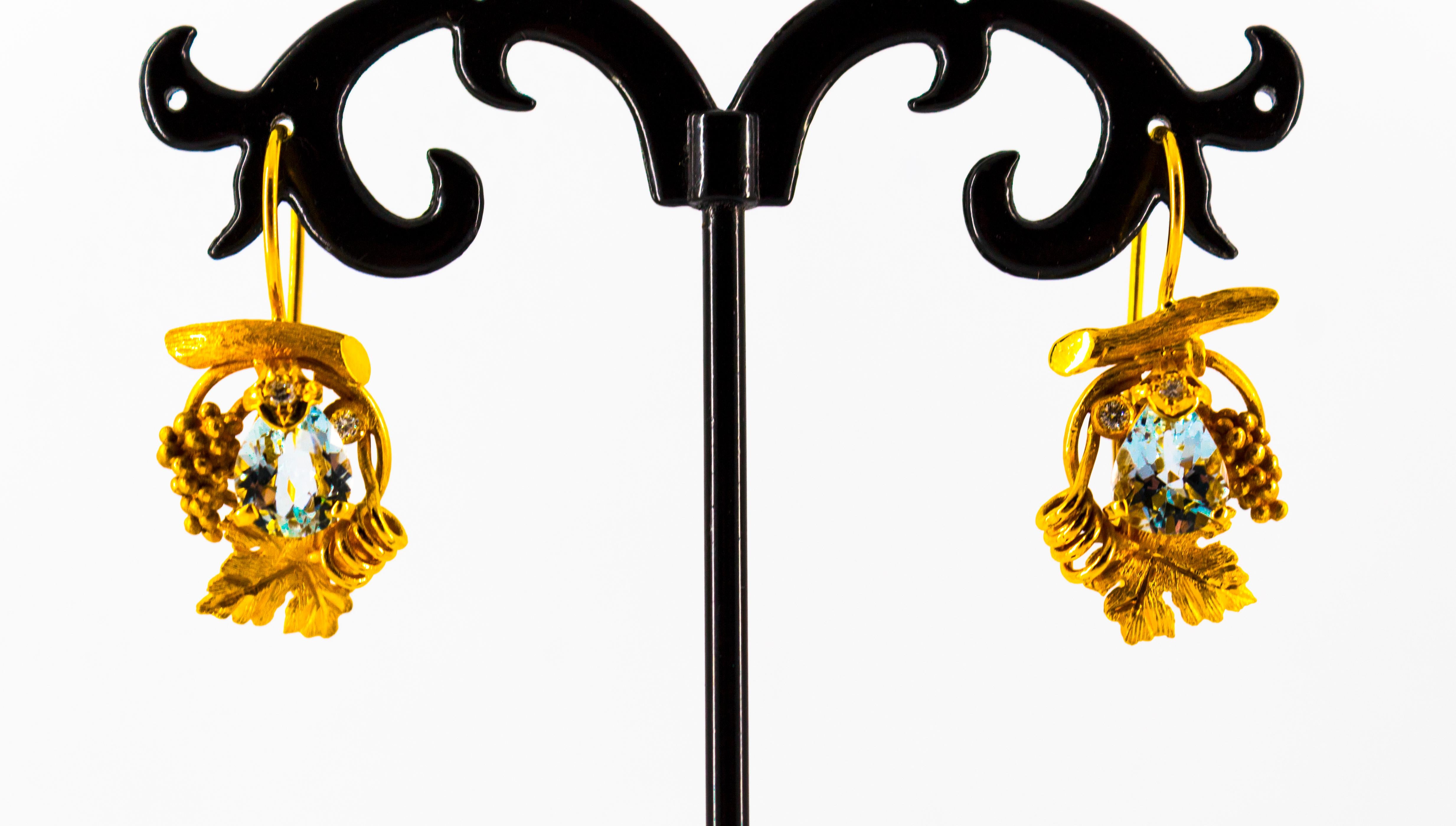 Art Nouveau Style Aquamarine White Diamond Yellow Gold Lever-Back Earrings 3