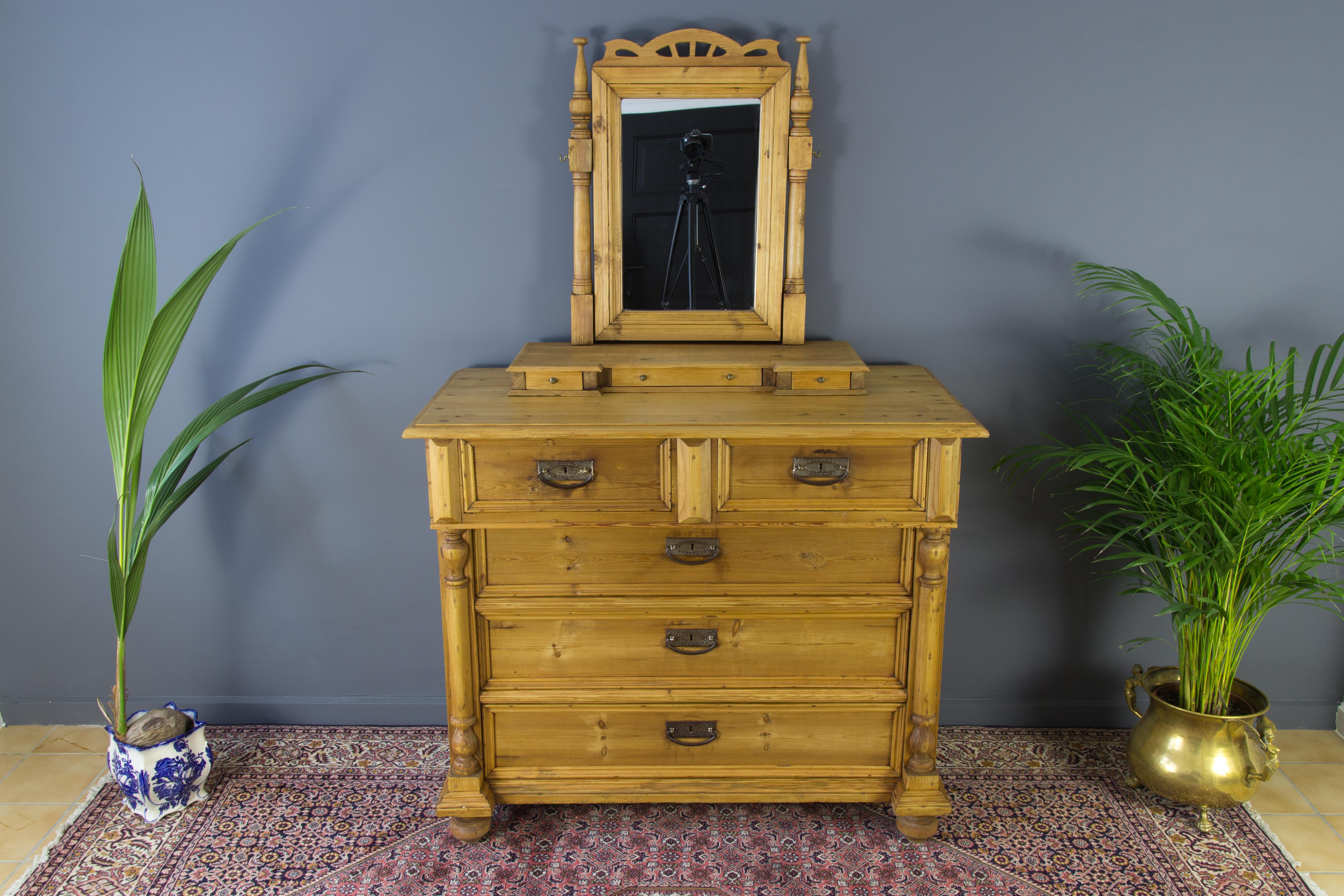 Art Nouveau Baltic Pine Chest of Drawers with Mirror, 1930s For Sale 2