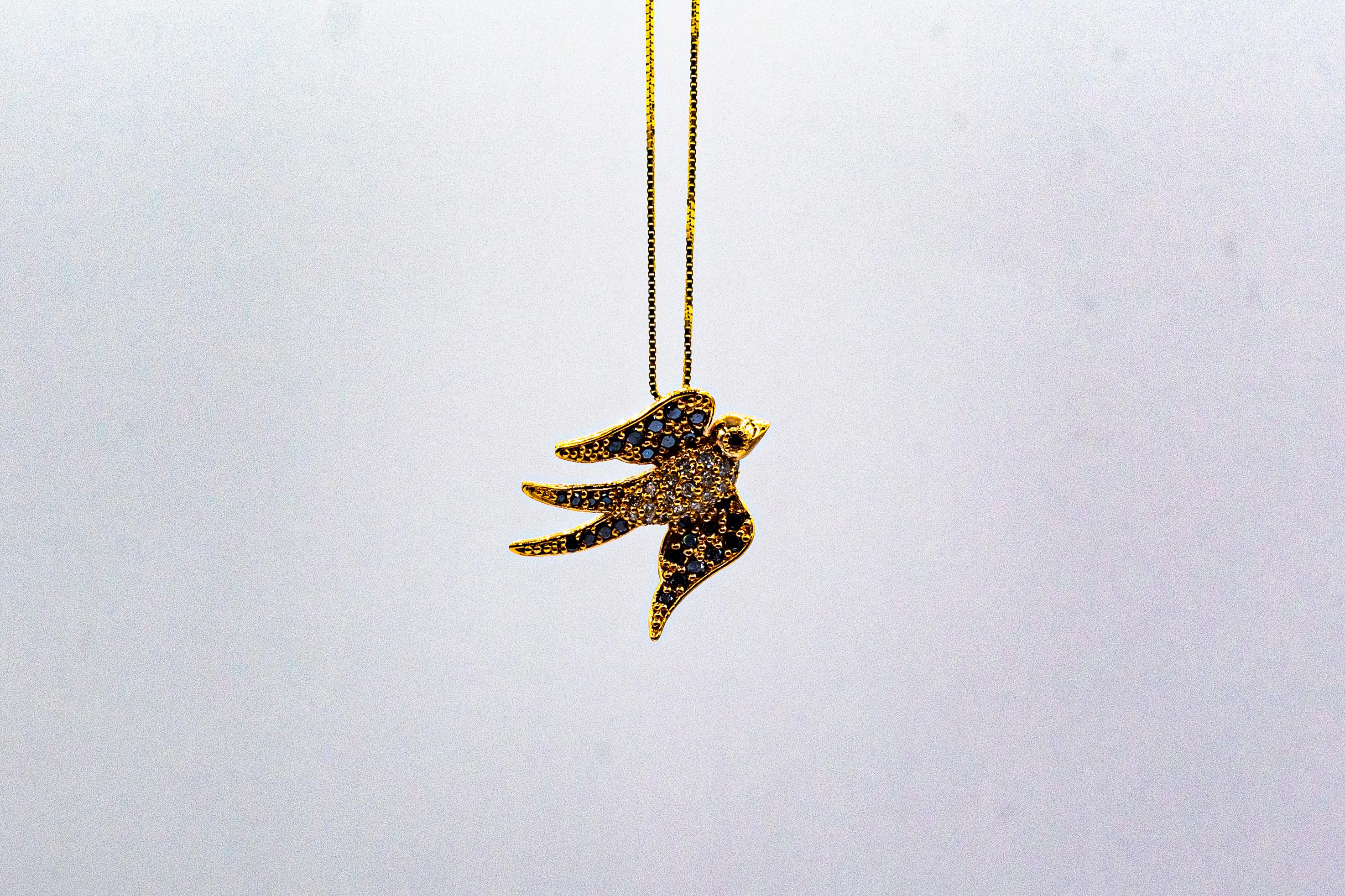Collar Colgante Golondrina Estilo Art Nouveau Diamante Blanco Negro Rubí Oro Rosa Art Decó en venta
