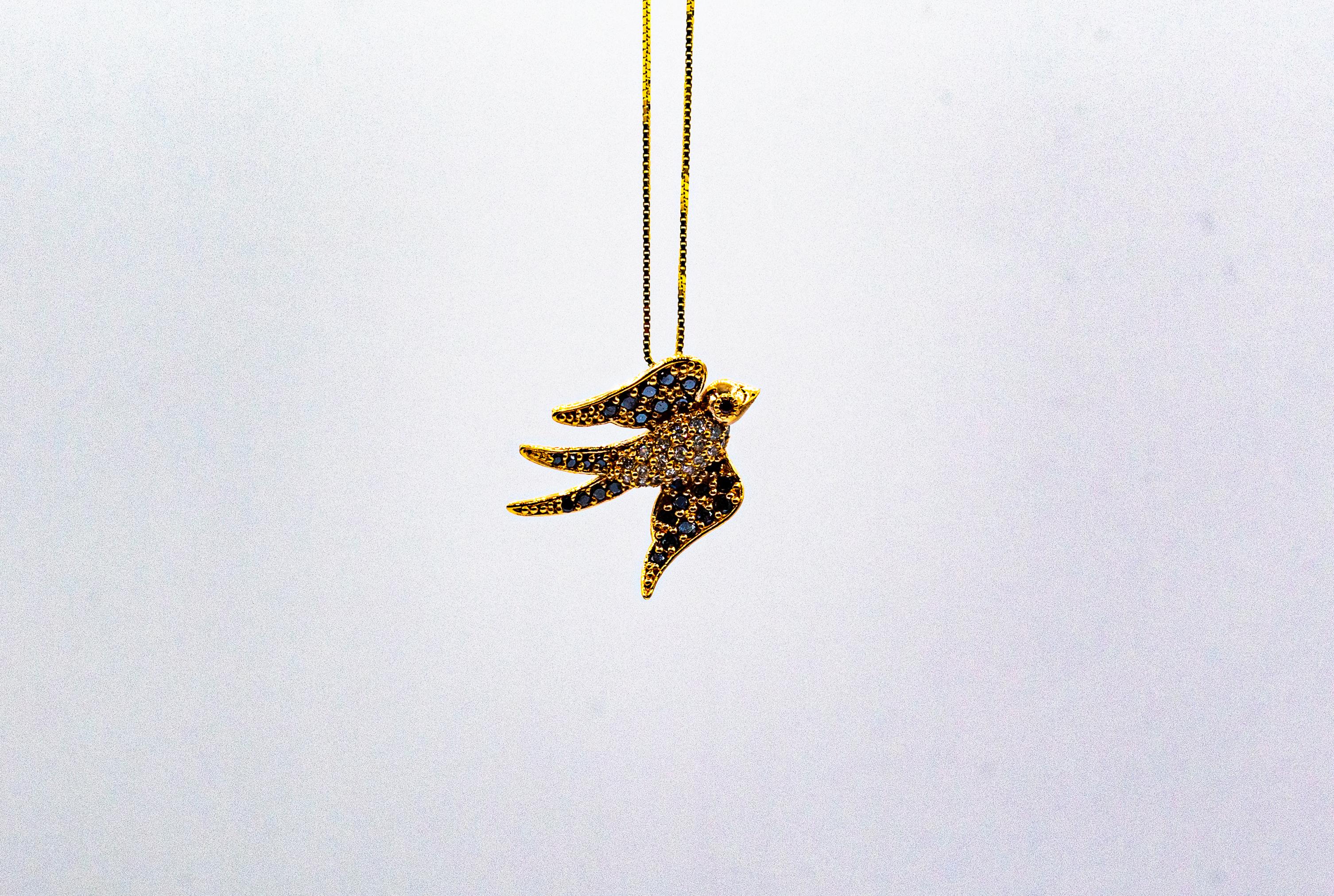 Collar Colgante Golondrina Estilo Art Nouveau Diamante Blanco Negro Rubí Oro Rosa Corte brillante en venta