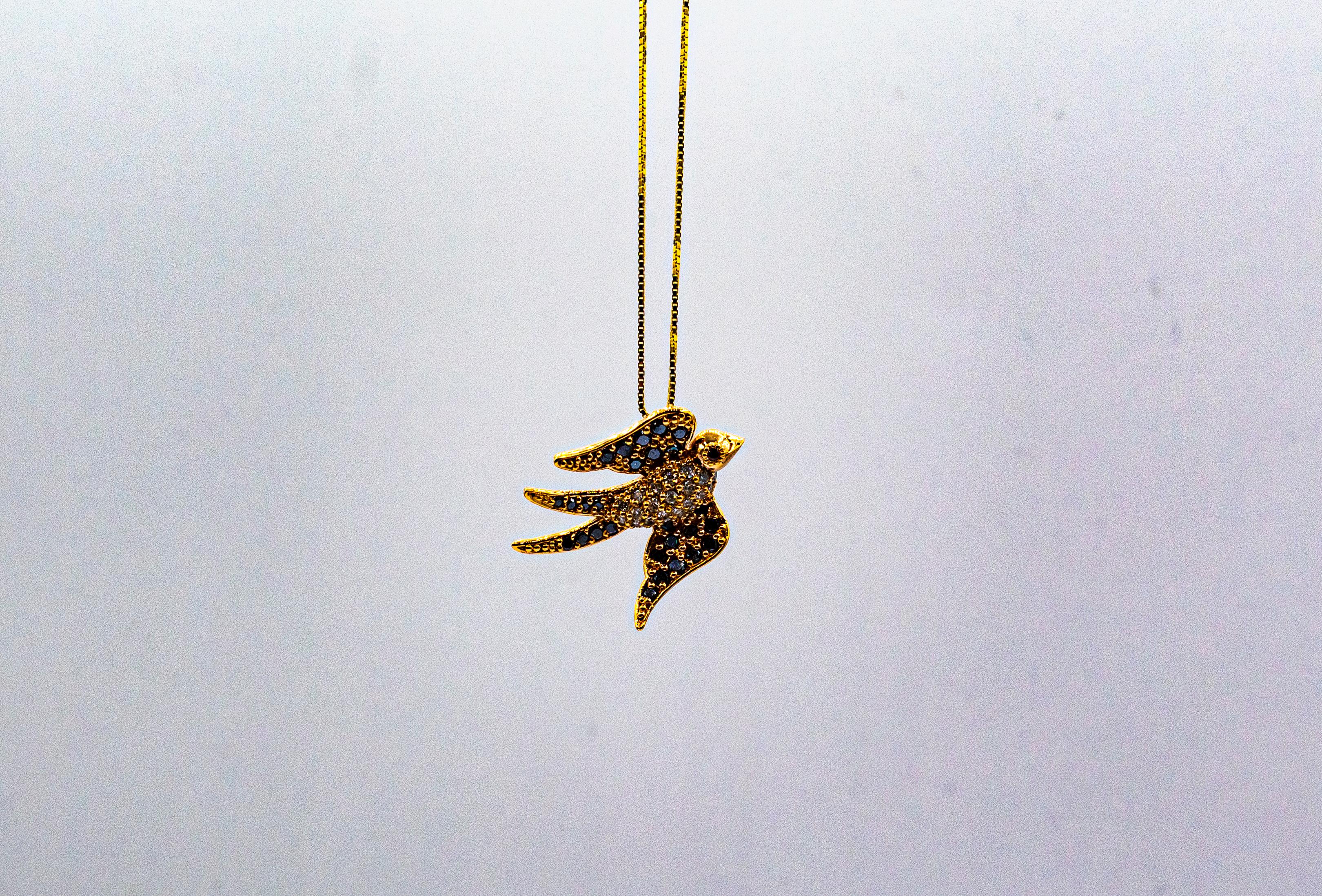 Collana con ciondolo a forma di rondine in oro rosa con diamante bianco e rubino in stile Art Nouveau In condizioni Nuovo in vendita a Naples, IT