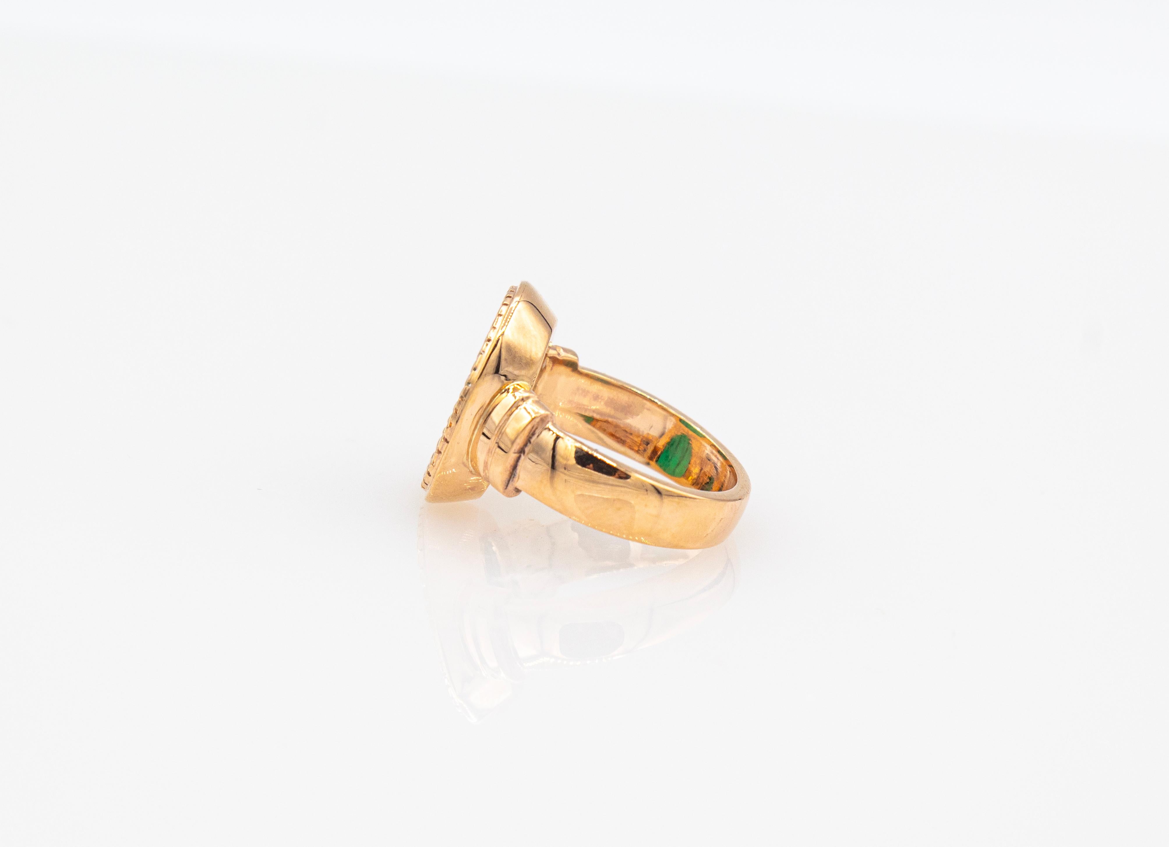 Art Nouveau Style Carved Green Carnelian Yellow Gold Cocktail Ring 3