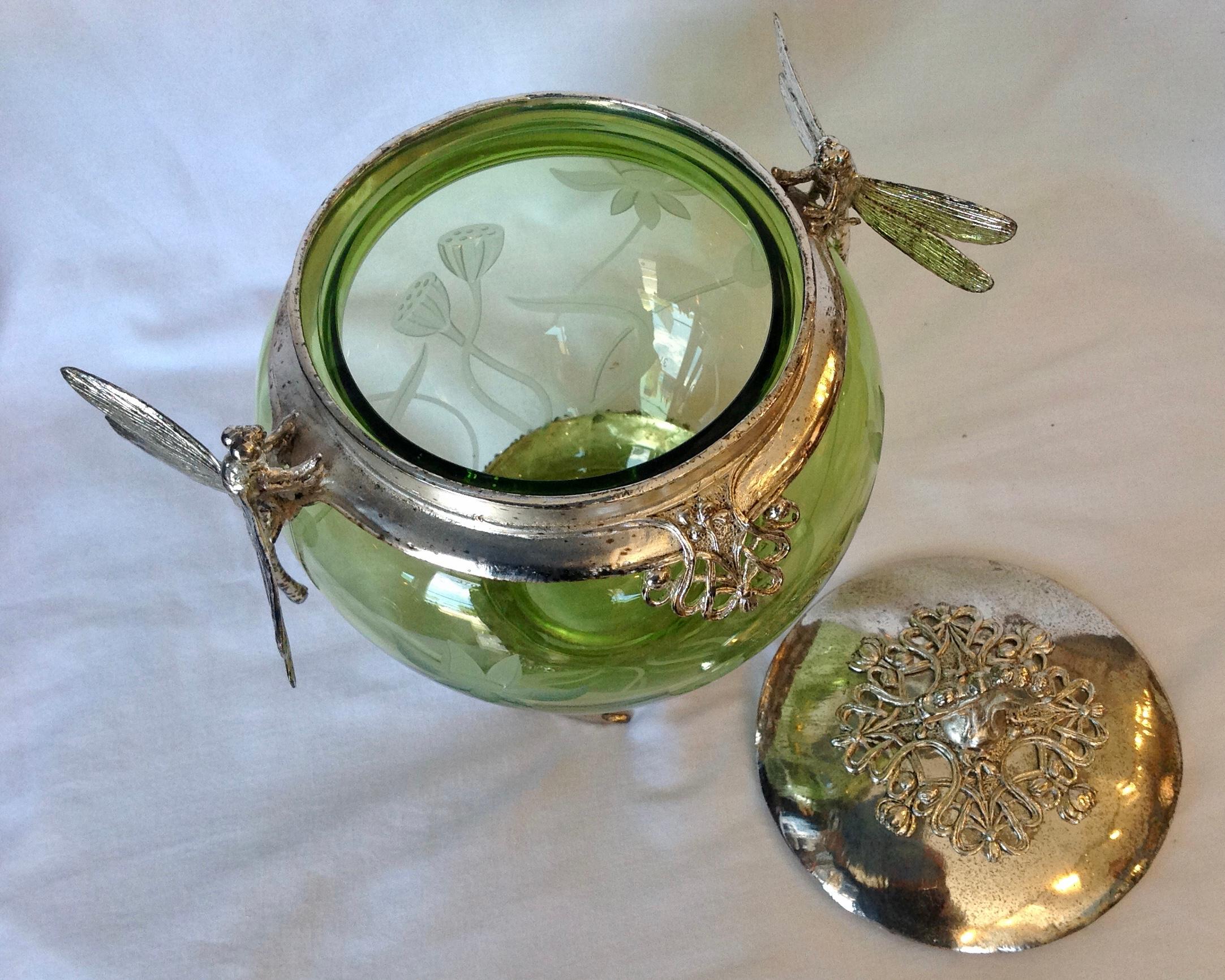 Art Nouveau Stil Libelle Glas im Zustand „Gut“ in West Palm Beach, FL