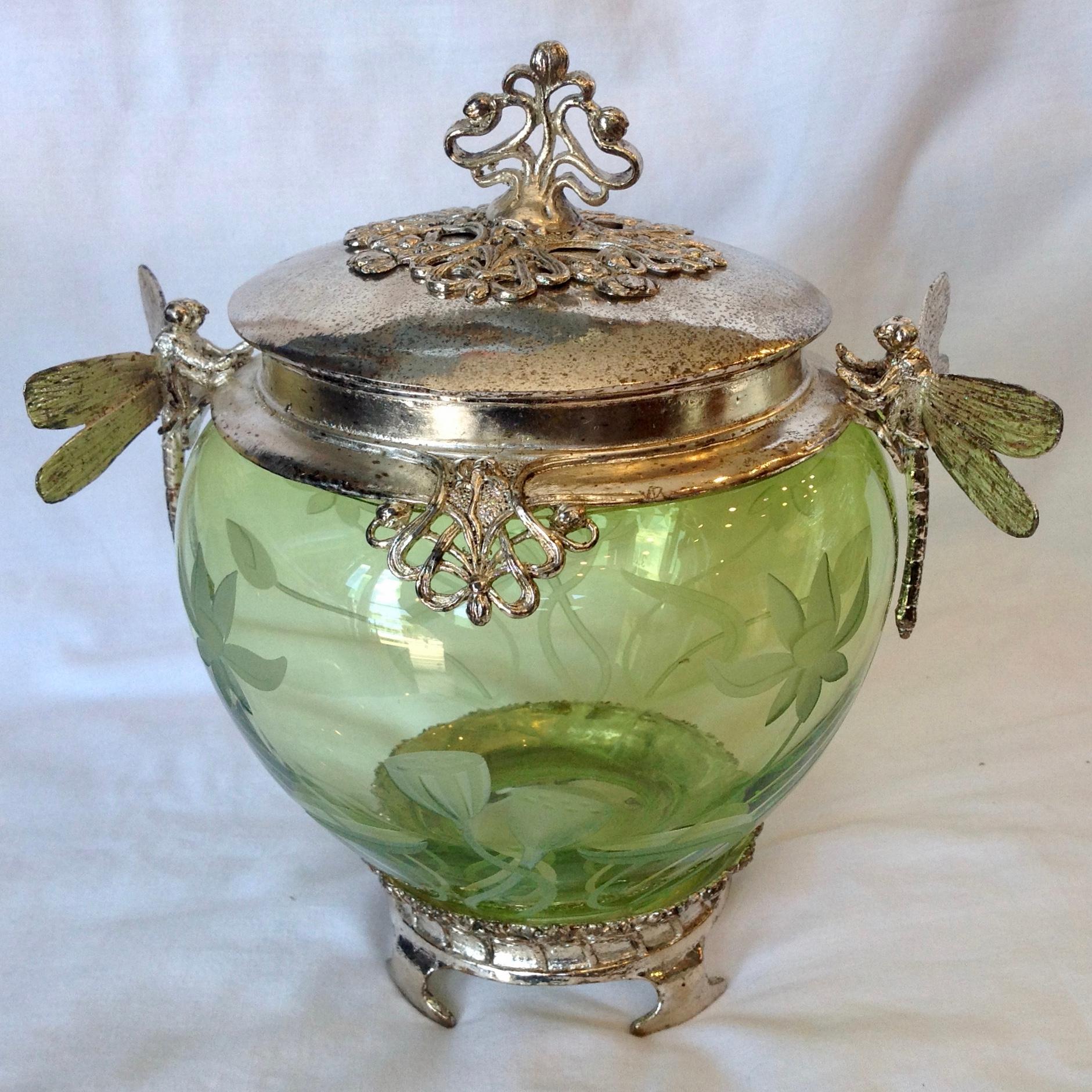 Art Nouveau Stil Libelle Glas 1