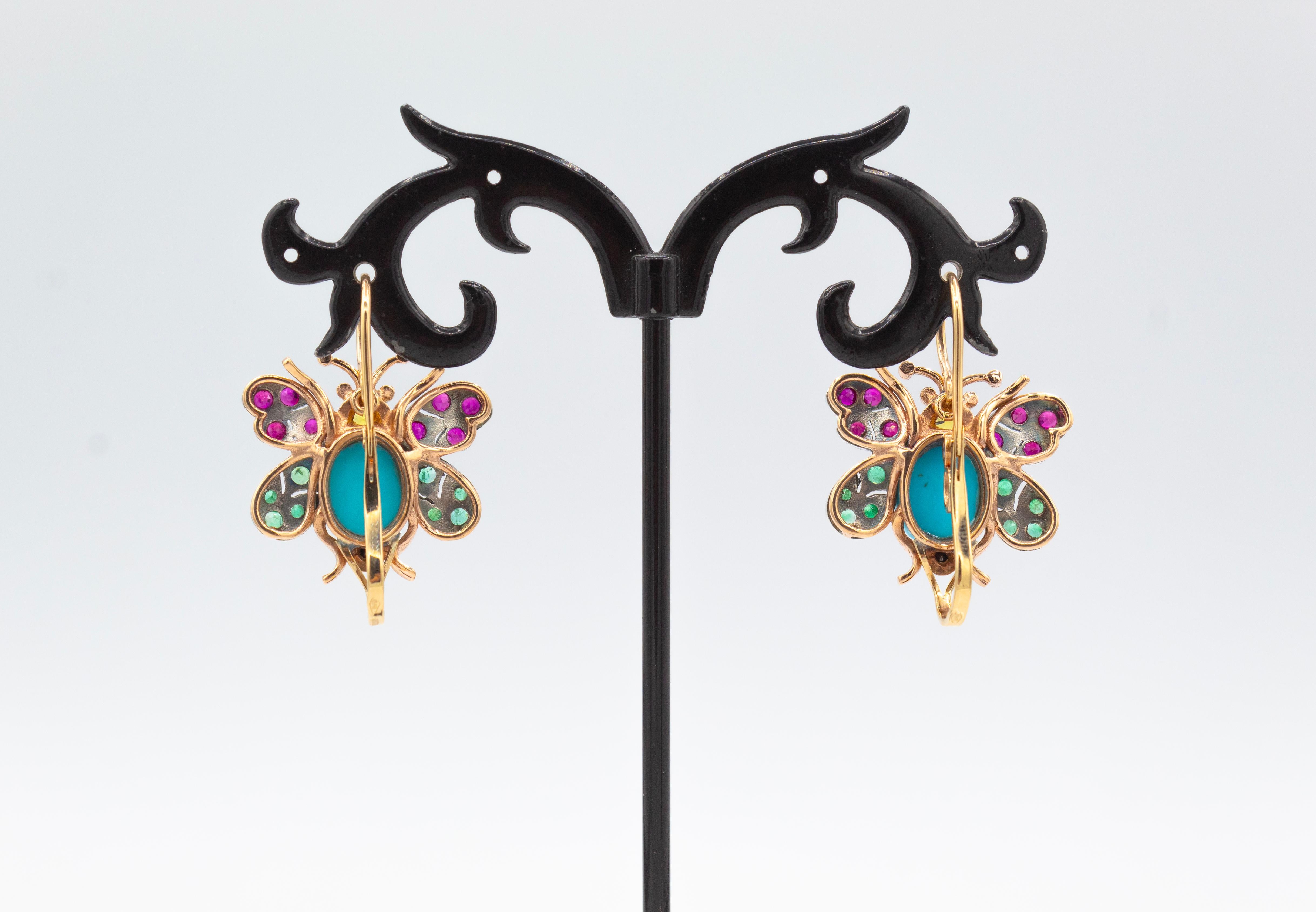 Boucles d'oreilles papillon de style Art nouveau en or jaune, émeraude, rubis, saphir, turquoise Unisexe en vente