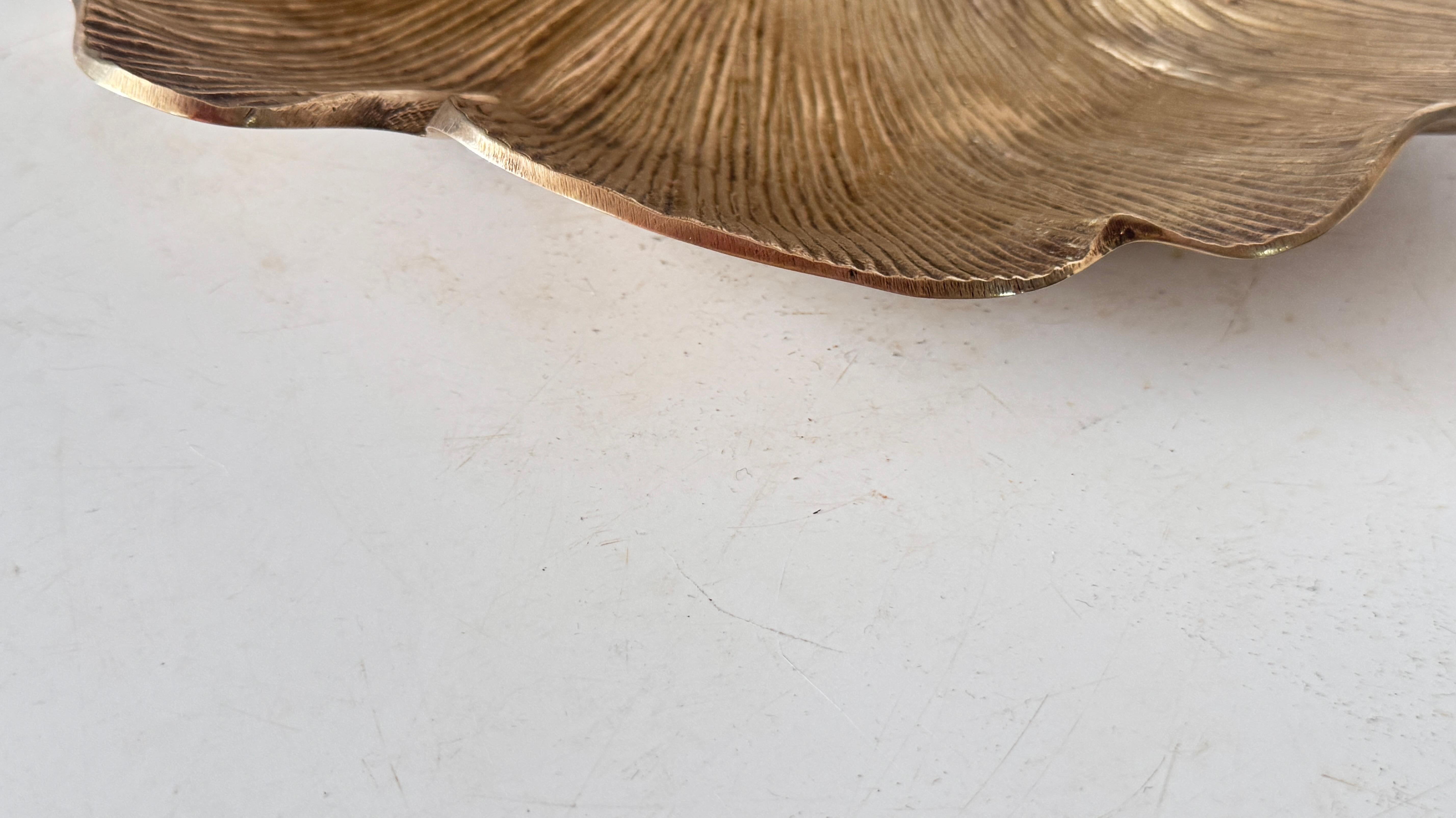 Videopoche in stile Art Nouveau con foglie di Ginkgo, in ottone lucido, scultoreo in vendita 4