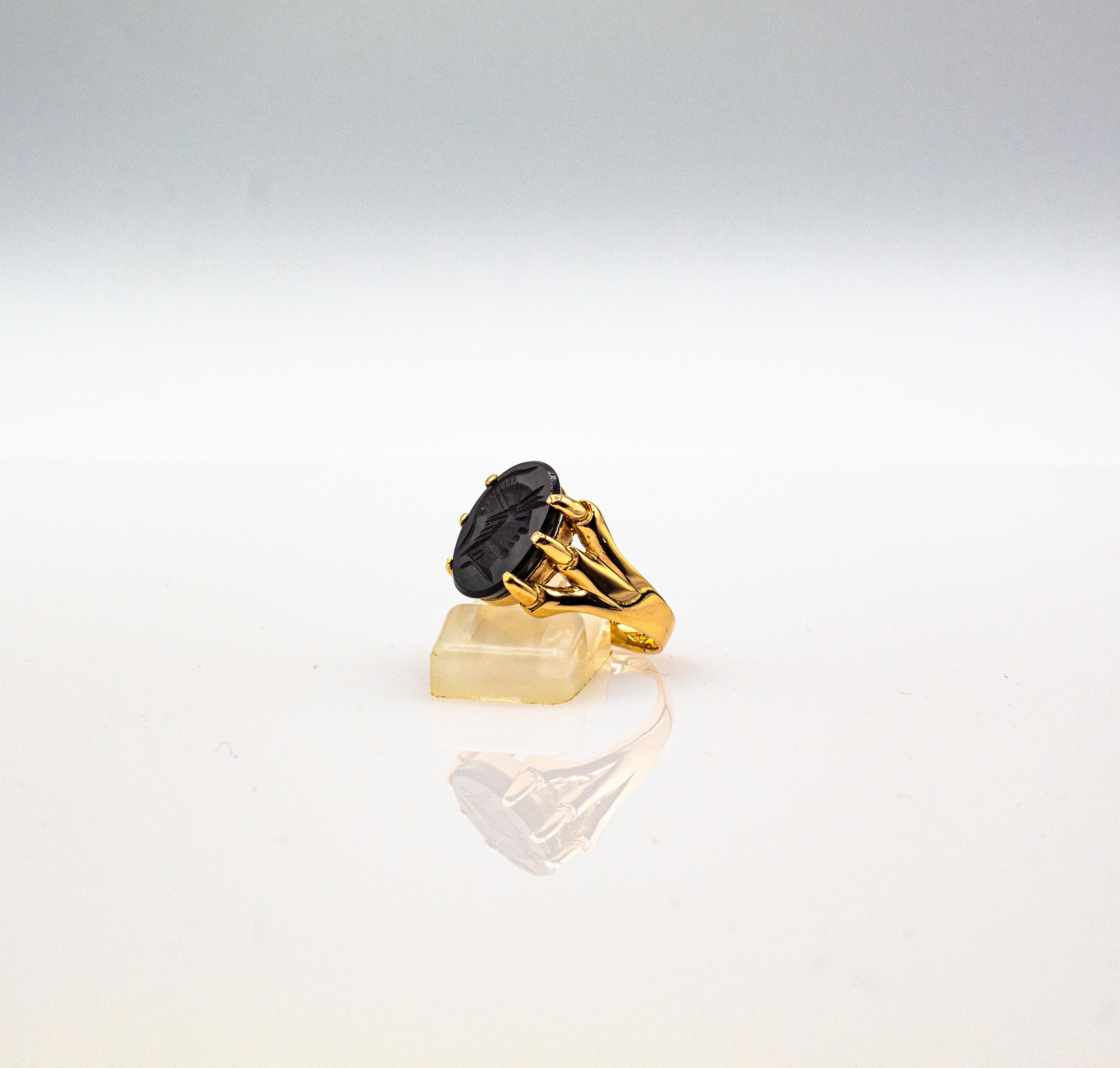 Art Nouveau Style Handcrafted Carved Onyx Yellow Gold Cocktail Ring 5