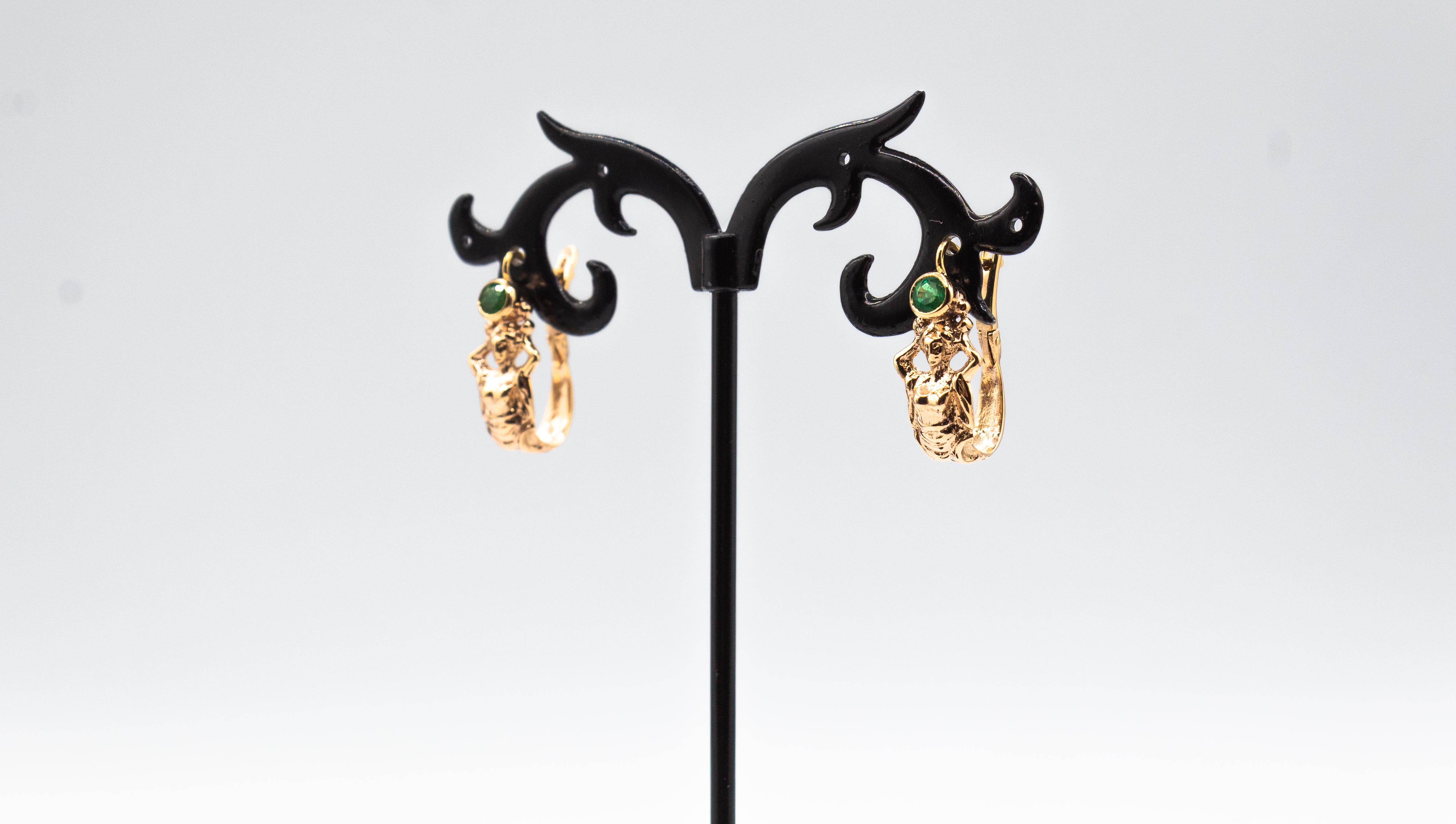 Art Nouveau Style Handcrafted Emerald Yellow Gold Lever-Back Dangle Earrings For Sale 4