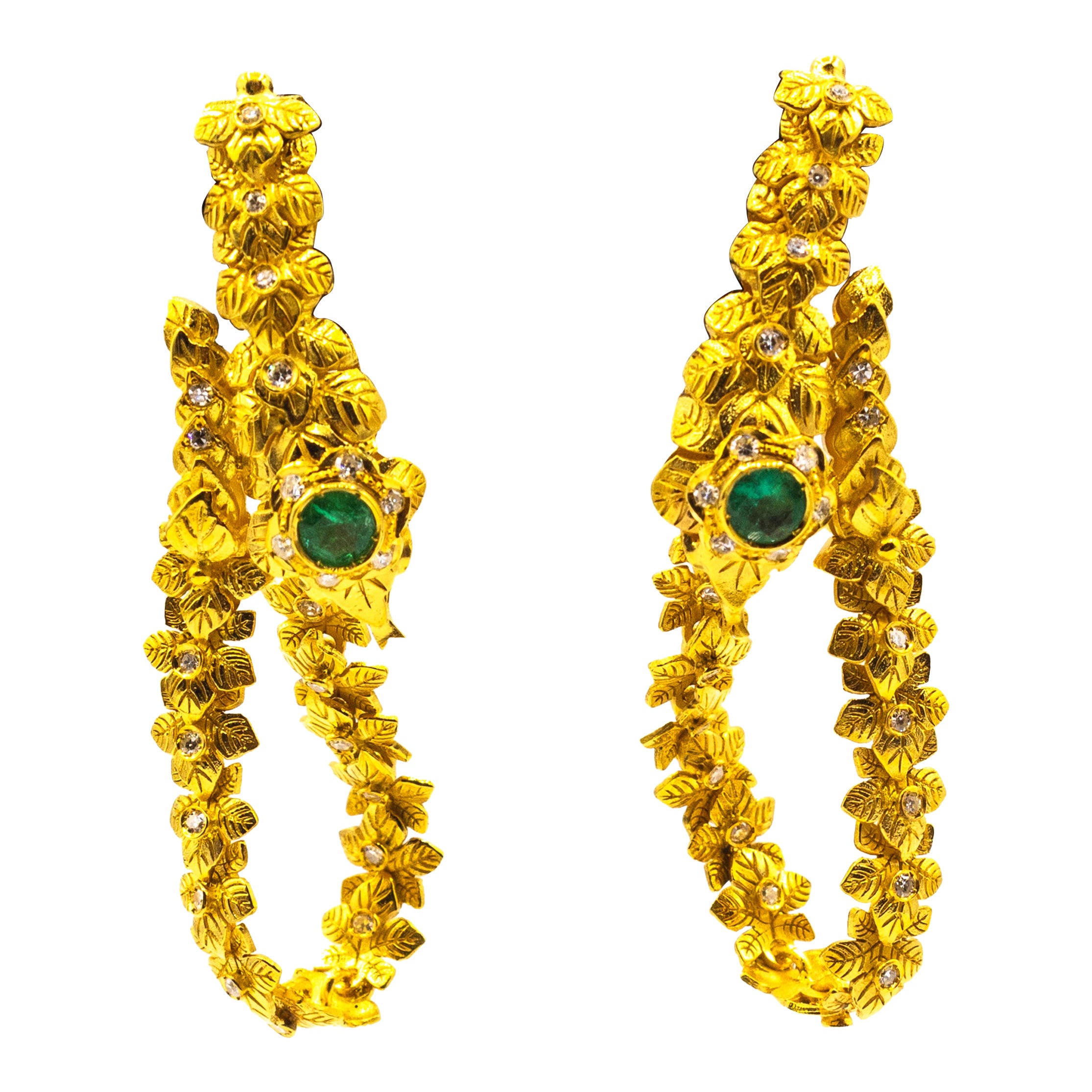 Boucles d'oreilles « serpent » de style Art nouveau, fabriquées à la main, en diamants blancs et or jaune émeraude en vente