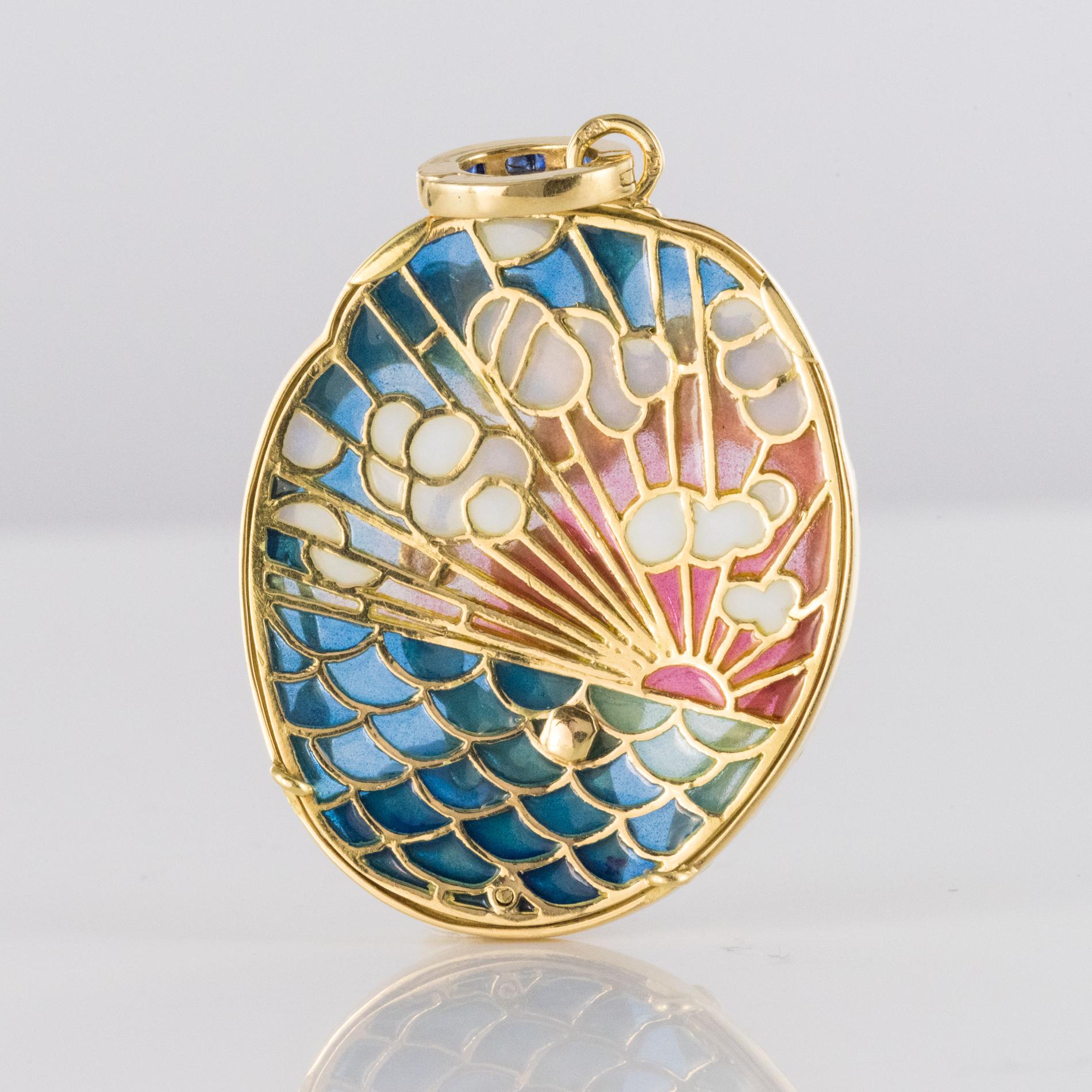 Art Nouveau Style Medallion Diamond Enamel Yellow Gold Pendant Necklace In New Condition In Poitiers, FR