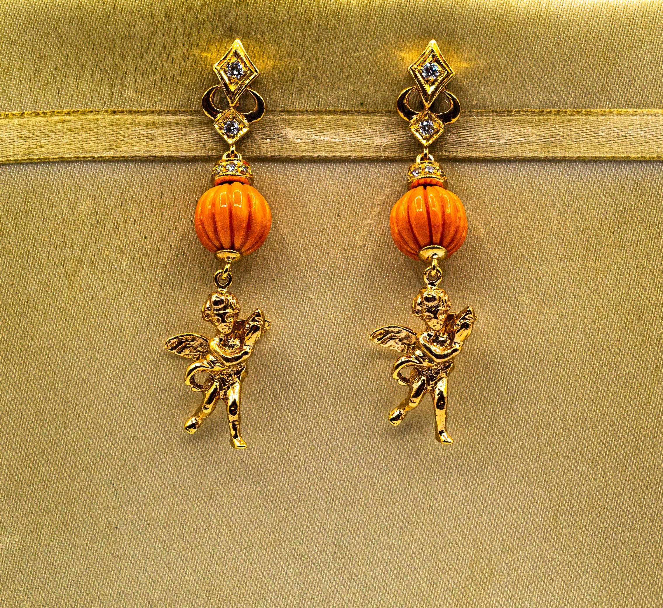 For any problems related to some materials contained in the items that do not allow shipping, please contact the seller with a private message to solve the problem.
We can ship every piece of our 1stdibs catalog worldwide.

These Stud Earrings are