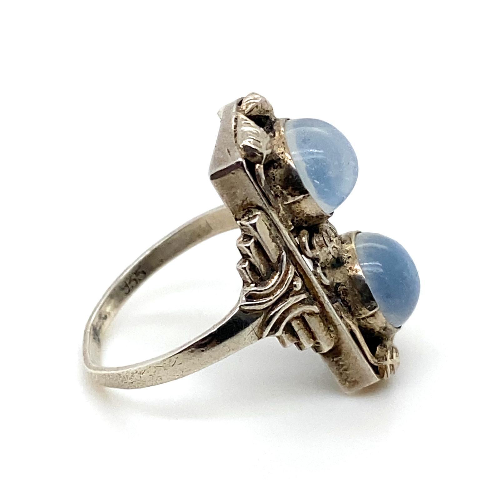 Women's Art Nouveau Style Moonstone Silver Plaque Ring For Sale