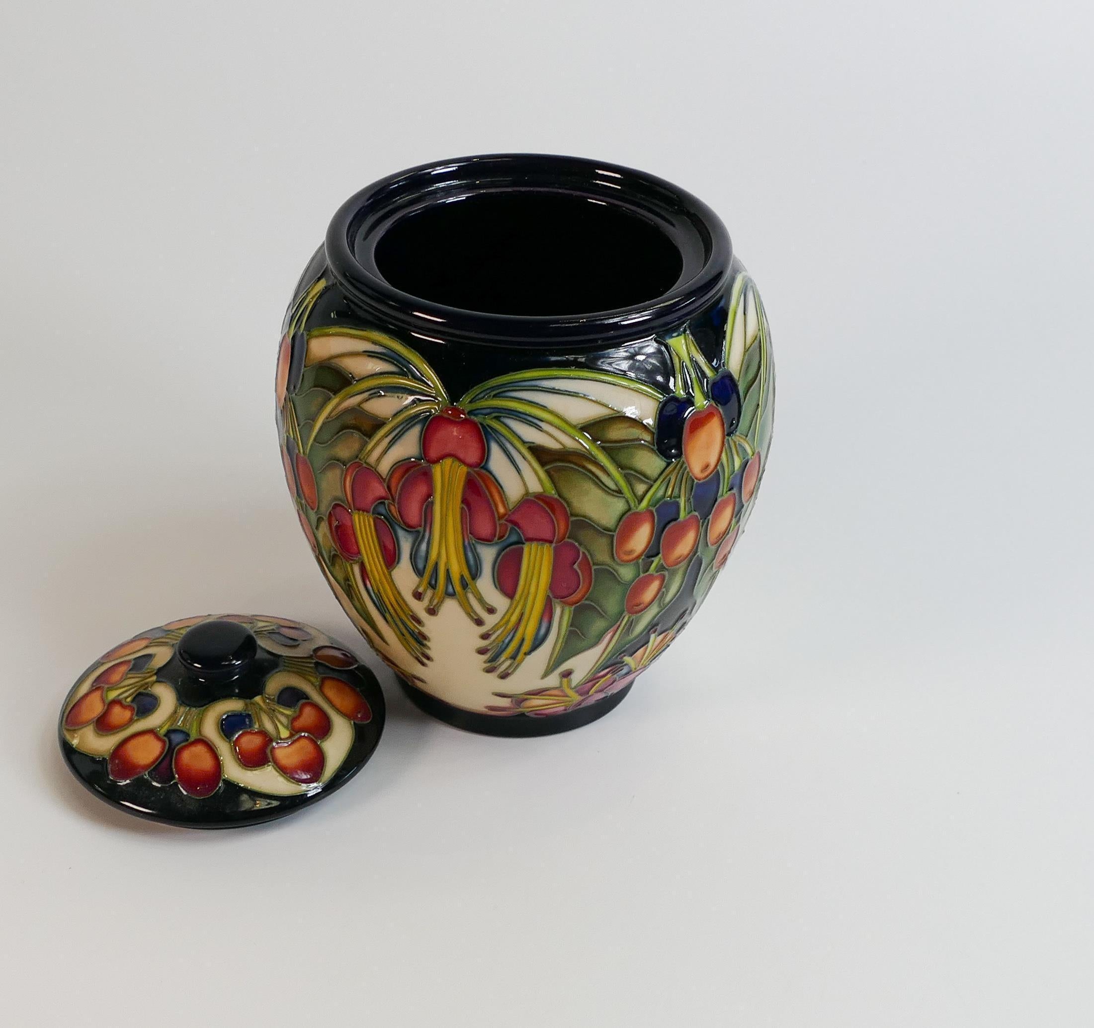 Art Nouveau style MOORCROFT PURIRI Tree pattern by Philip Gibson lidded pot. In Good Condition For Sale In Richmond Hill, ON
