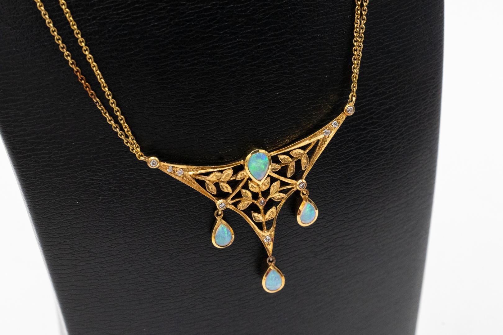 Brilliant Cut Art Nouveau style necklace with diamonds and opals. For Sale