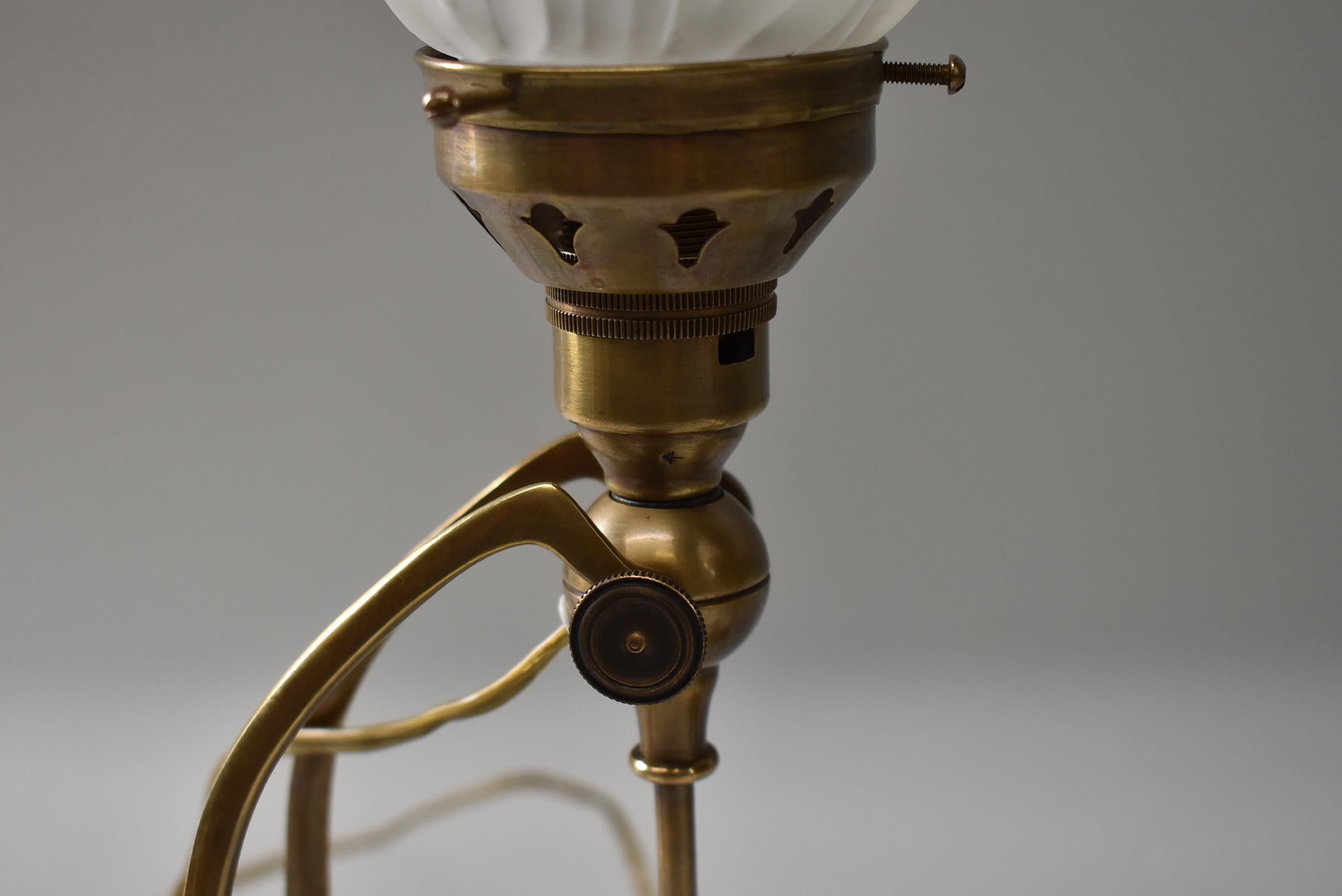 antique mantle lamps
