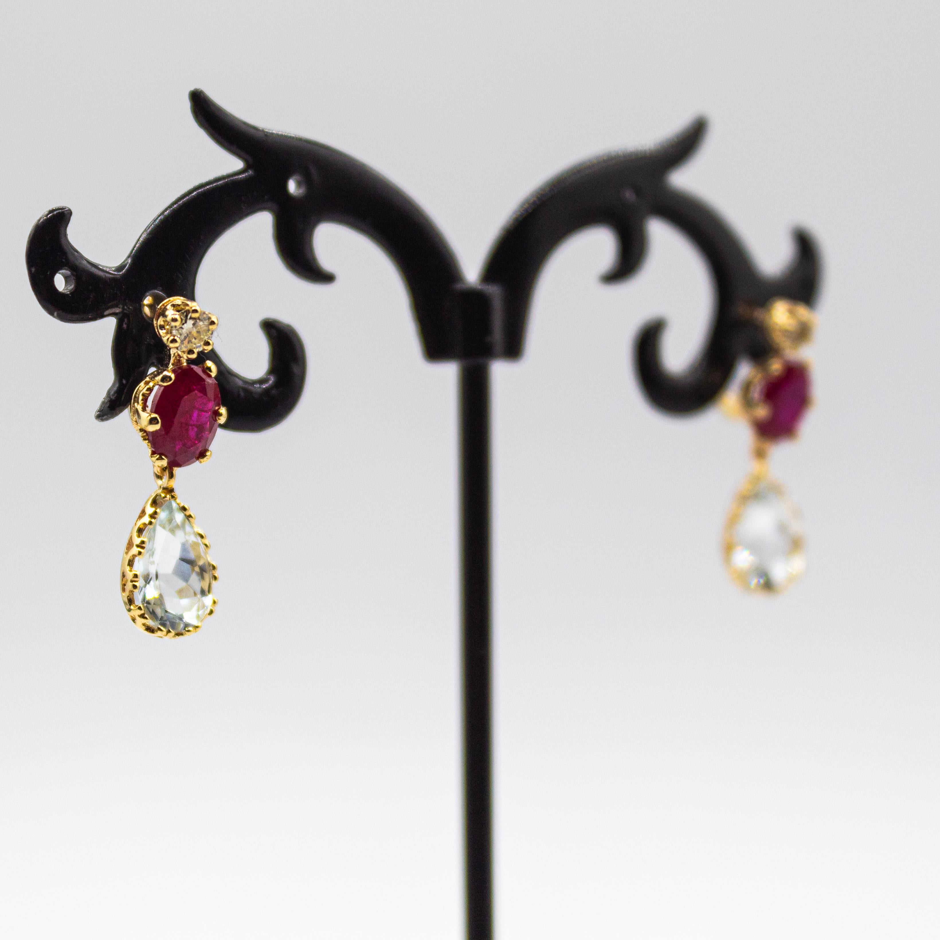 Art Nouveau Style Ruby White Diamond Aquamarine Yellow Gold Lever-Back Earrings In condizioni Nuovo in vendita a Naples, IT