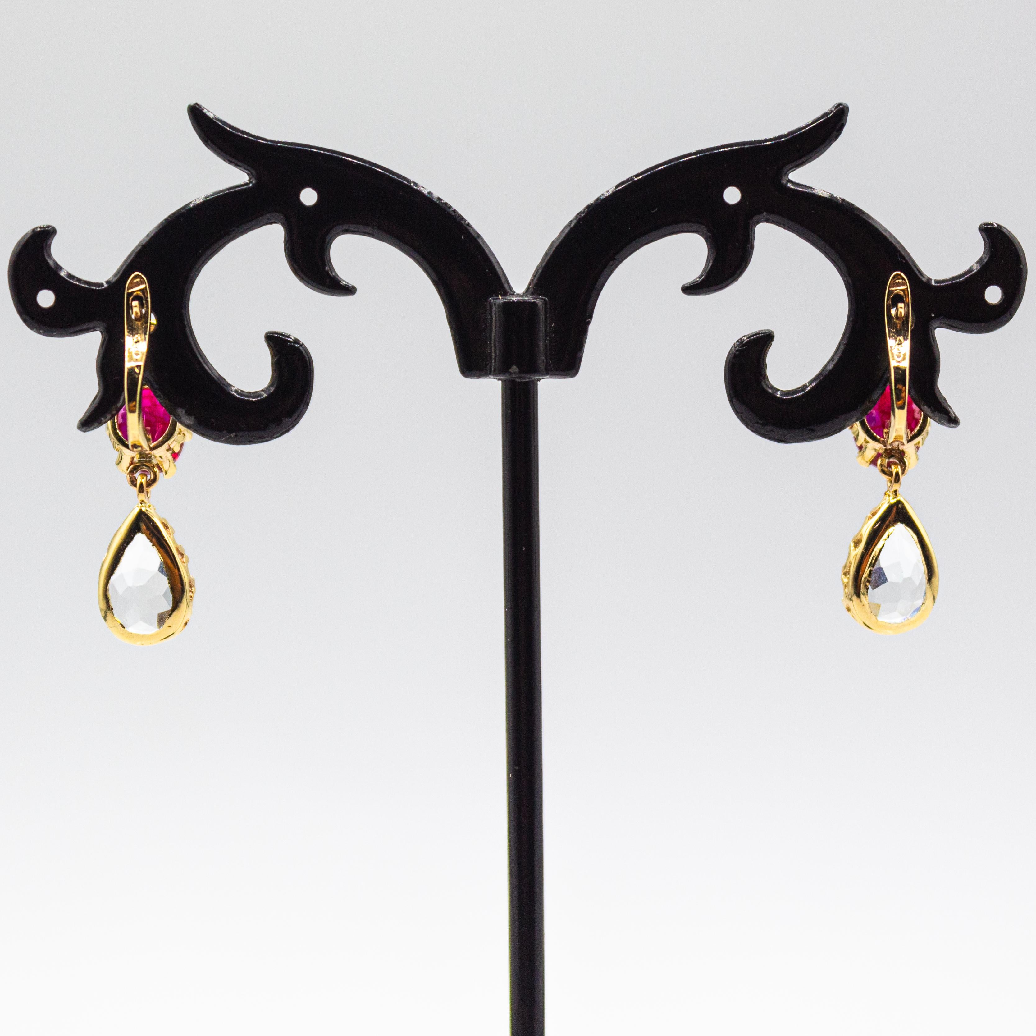 da uomo o donna Art Nouveau Style Ruby White Diamond Aquamarine Yellow Gold Lever-Back Earrings in vendita