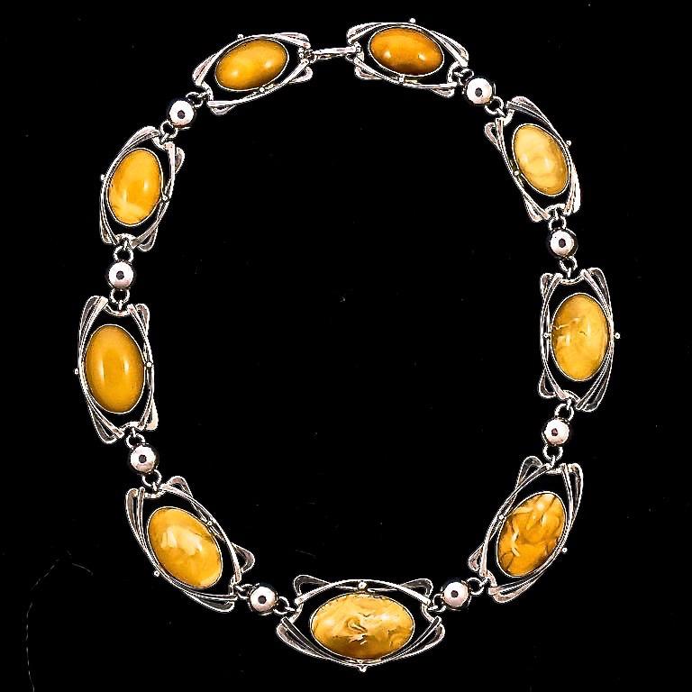 Women's or Men's Art Nouveau Style Sterling Silver and Polished Butterscotch Amber Link Necklace For Sale