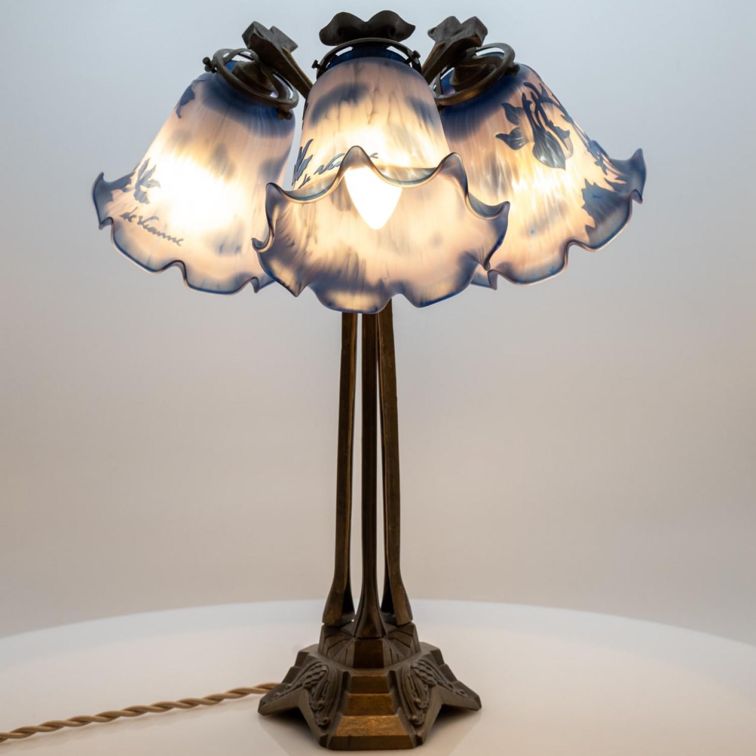Art Nouveau Style Vianne Table Lamp Blue Glass, France in vendita 4