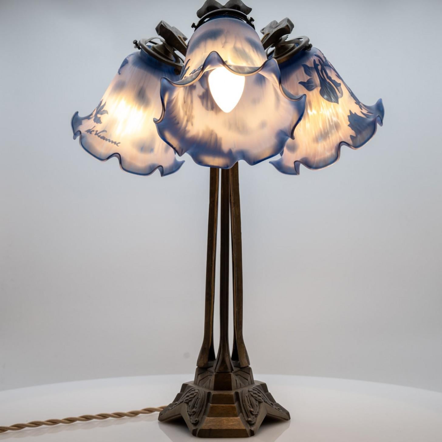 Art Nouveau Style Vianne Table Lamp Blue Glass, France in vendita 6