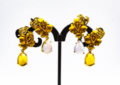 Art Nouveau Style White Diamond Chalcedony Yellow Gold Clip-on Drop Earrings