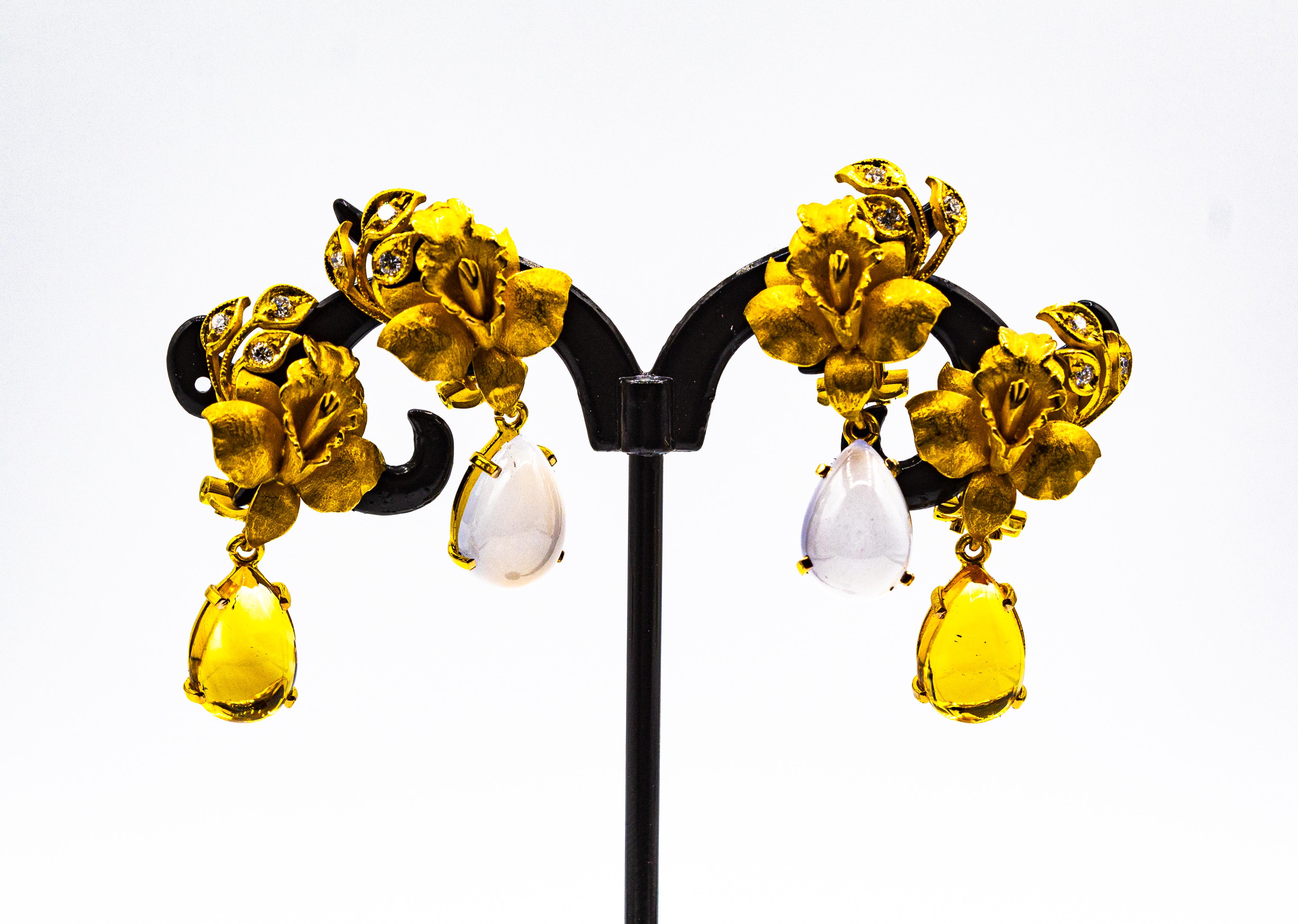 For any problems related to some materials contained in the items that do not allow shipping, please contact the seller with a private message to solve the problem.
We can ship every piece of our 1stdibs catalog worldwide.

These Stud Earrings are