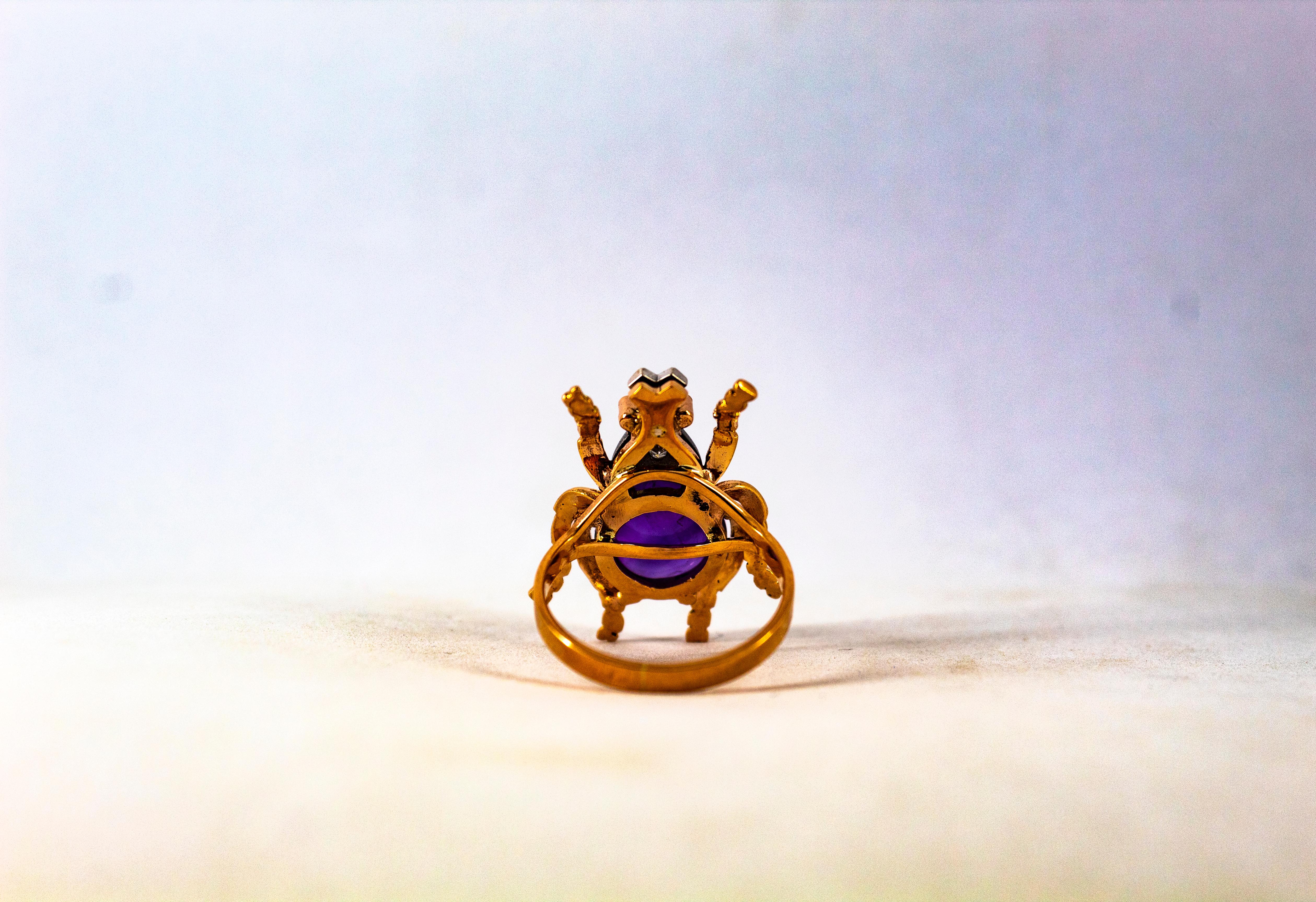 Bague cocktail de style Art nouveau en or jaune avec diamant blanc, émeraude et améthyste en vente 9