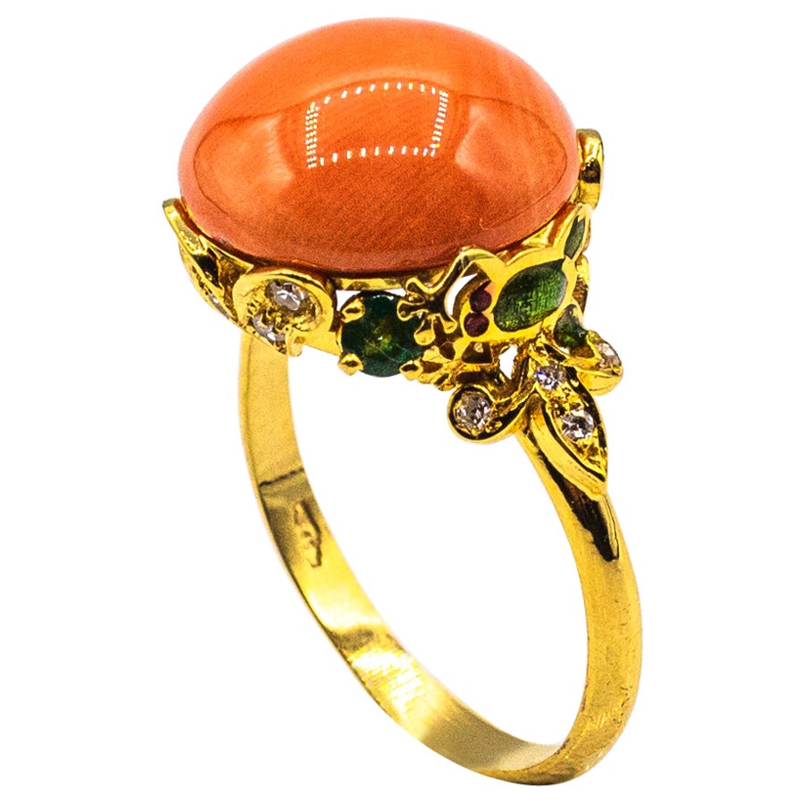 Bague cocktail de style Art Nouveau en or jaune, diamant blanc, émeraude, corail pêche