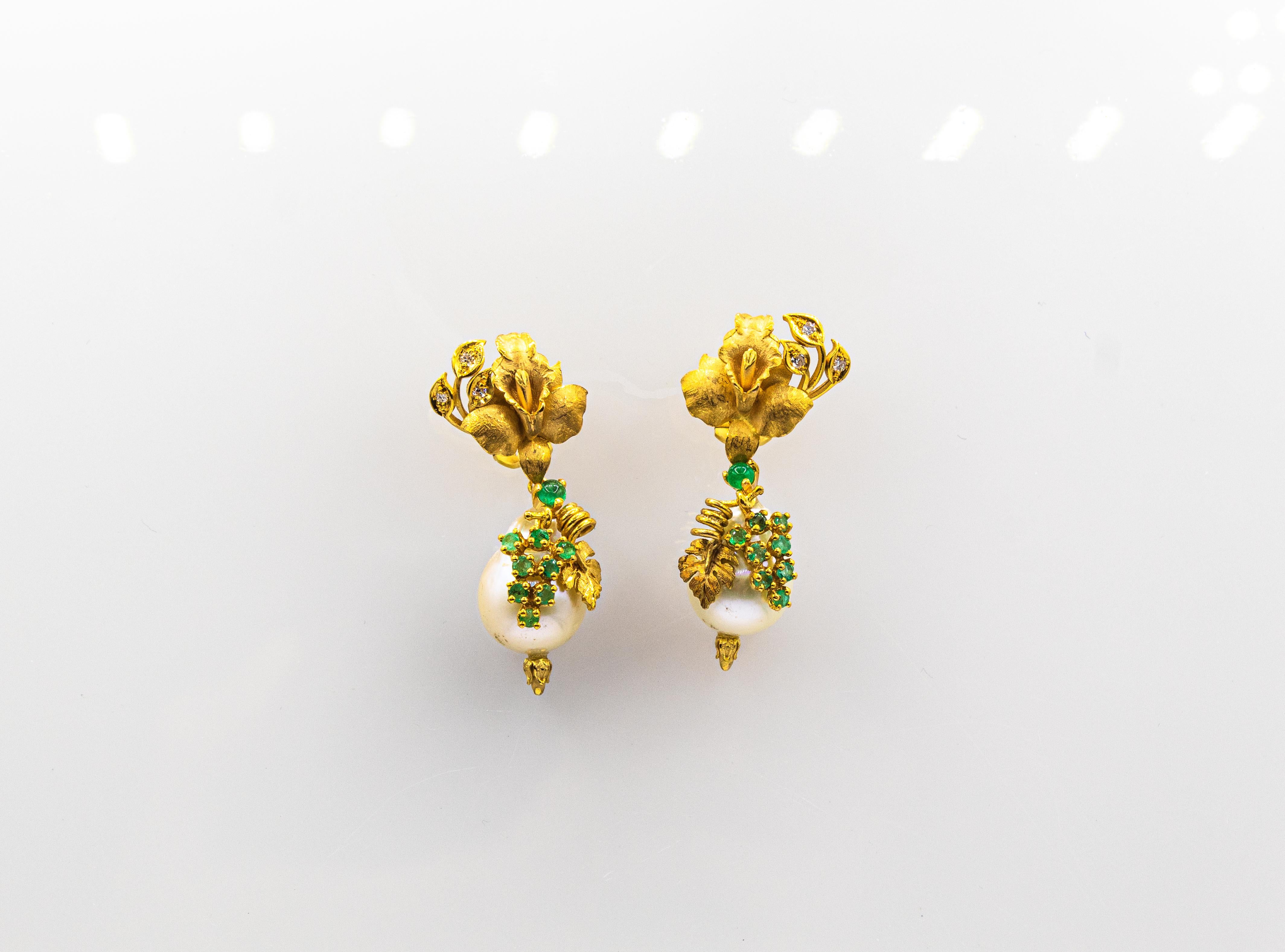 Pendientes de clip de oro amarillo estilo Art Nouveau con diamante blanco y perla esmeralda en venta 2