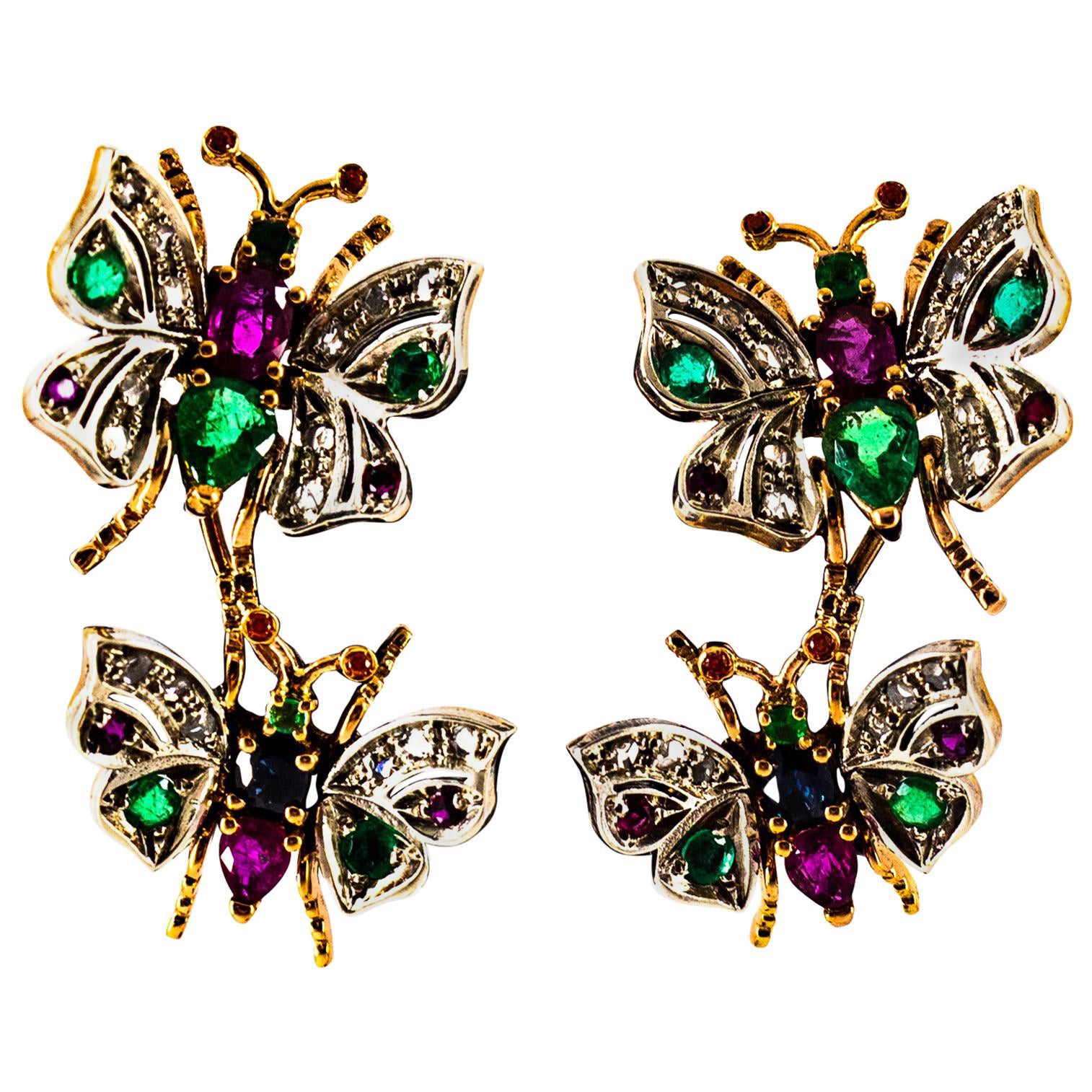 Orecchini in stile Art Nouveau con diamante bianco, smeraldo, rubino e zaffiro in oro giallo