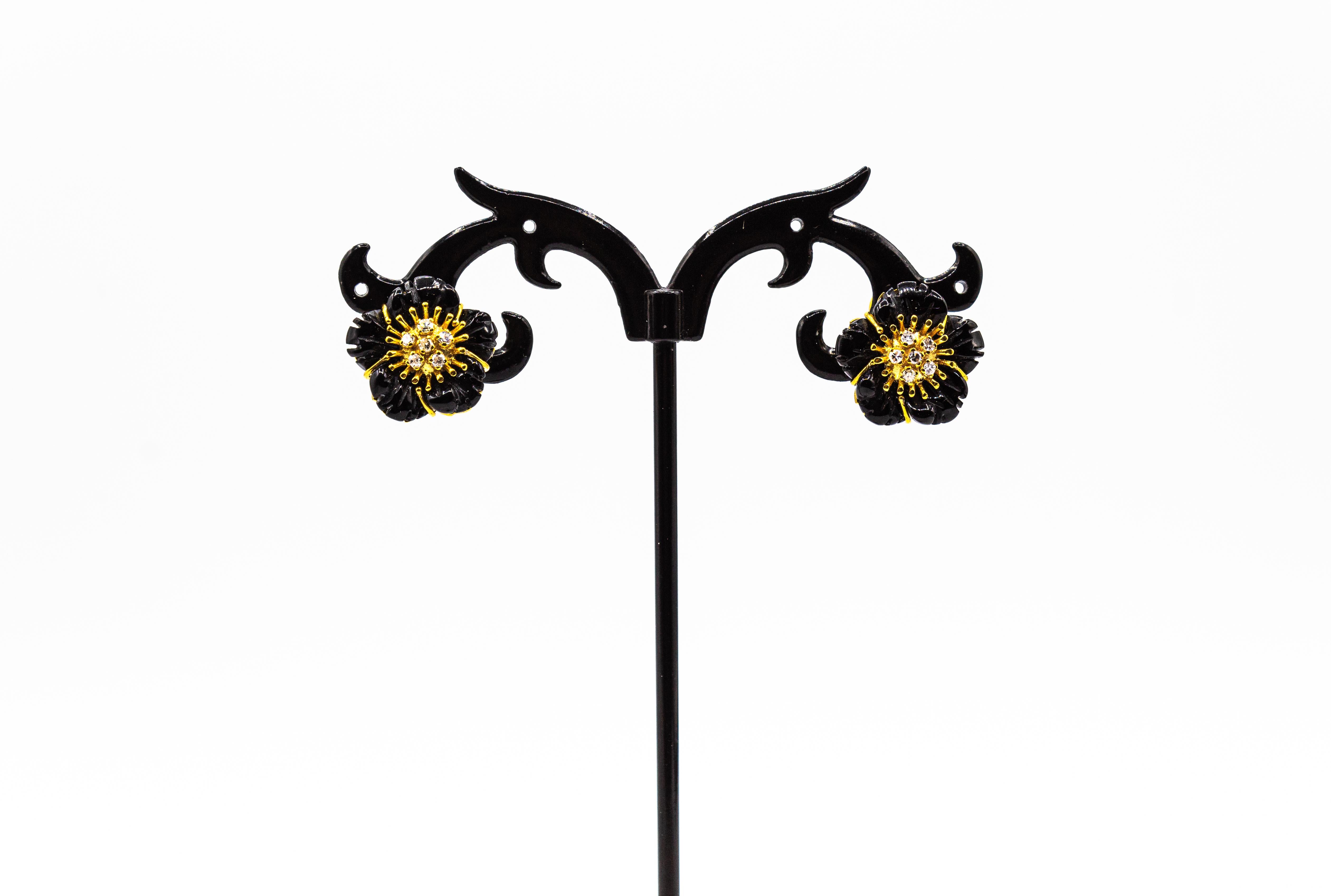 Brilliant Cut Art Nouveau Style White Diamond Handcut Onyx Yellow Gold Flowers Earrings For Sale