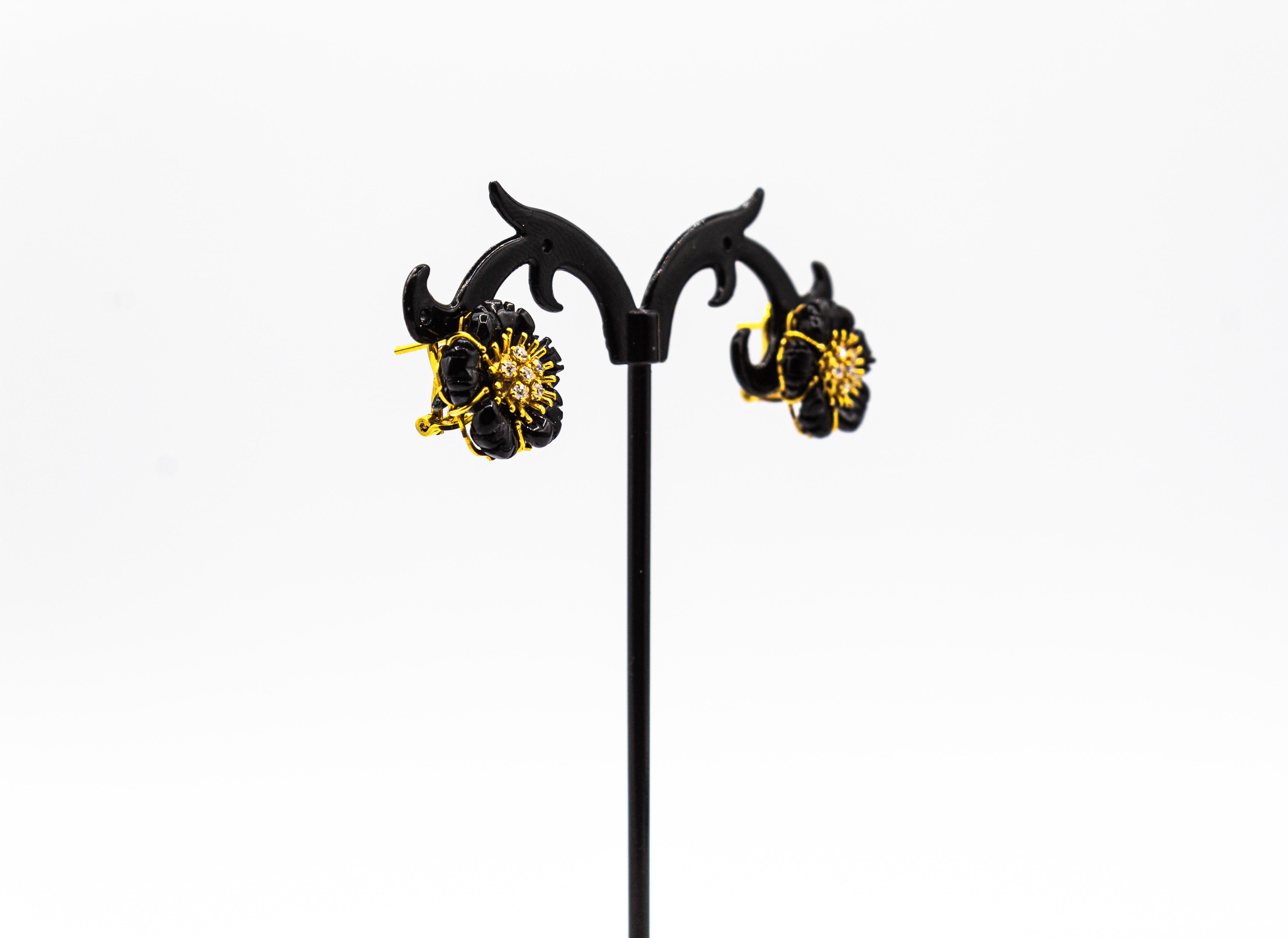 Art Nouveau Style White Diamond Handcut Onyx Yellow Gold Flowers Earrings In New Condition In Naples, IT