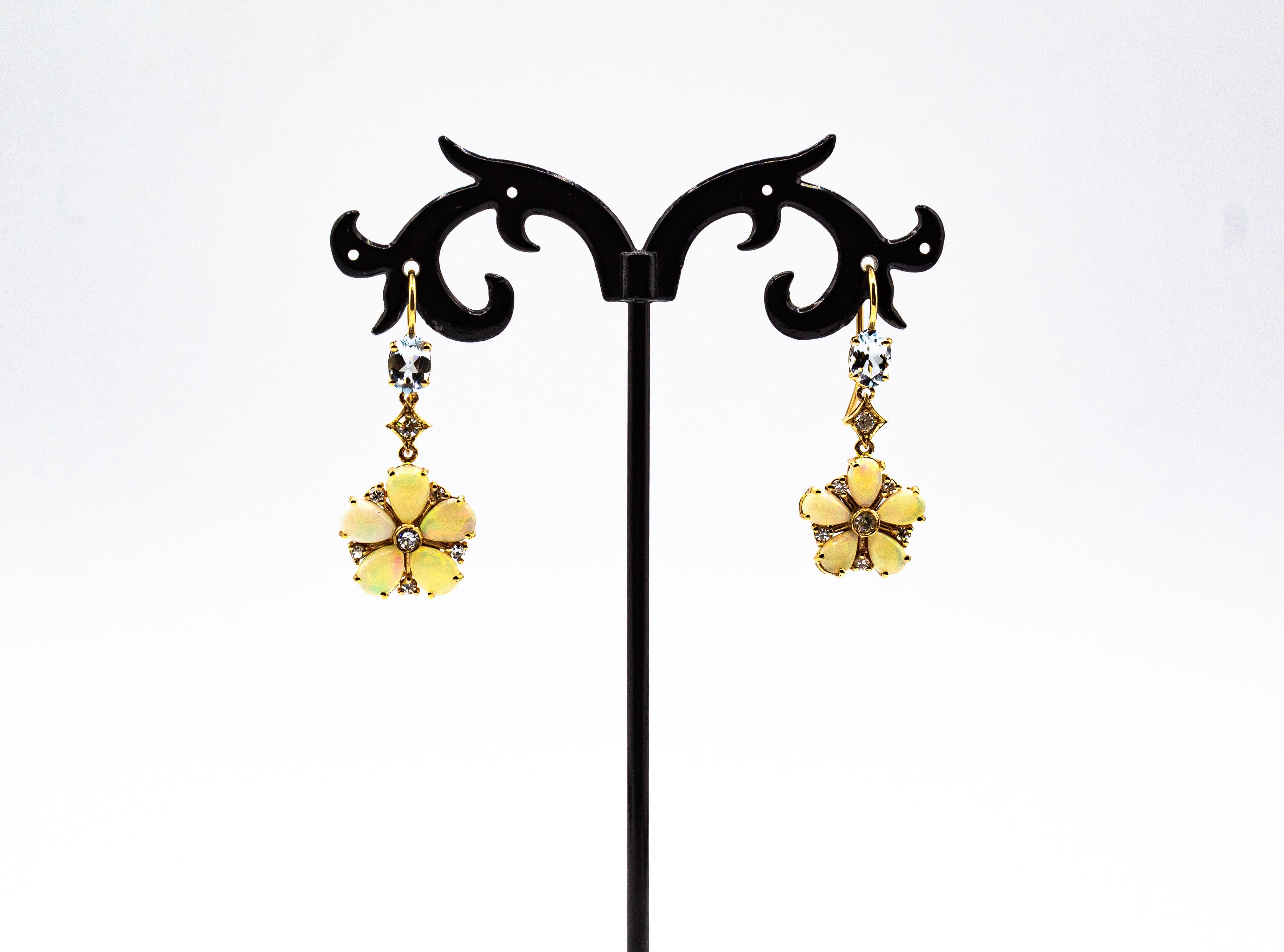 Gelbgold-Tropfen-Ohrringe im Jugendstil mit weißem Diamant-Opal und Aquamarin im Angebot 4