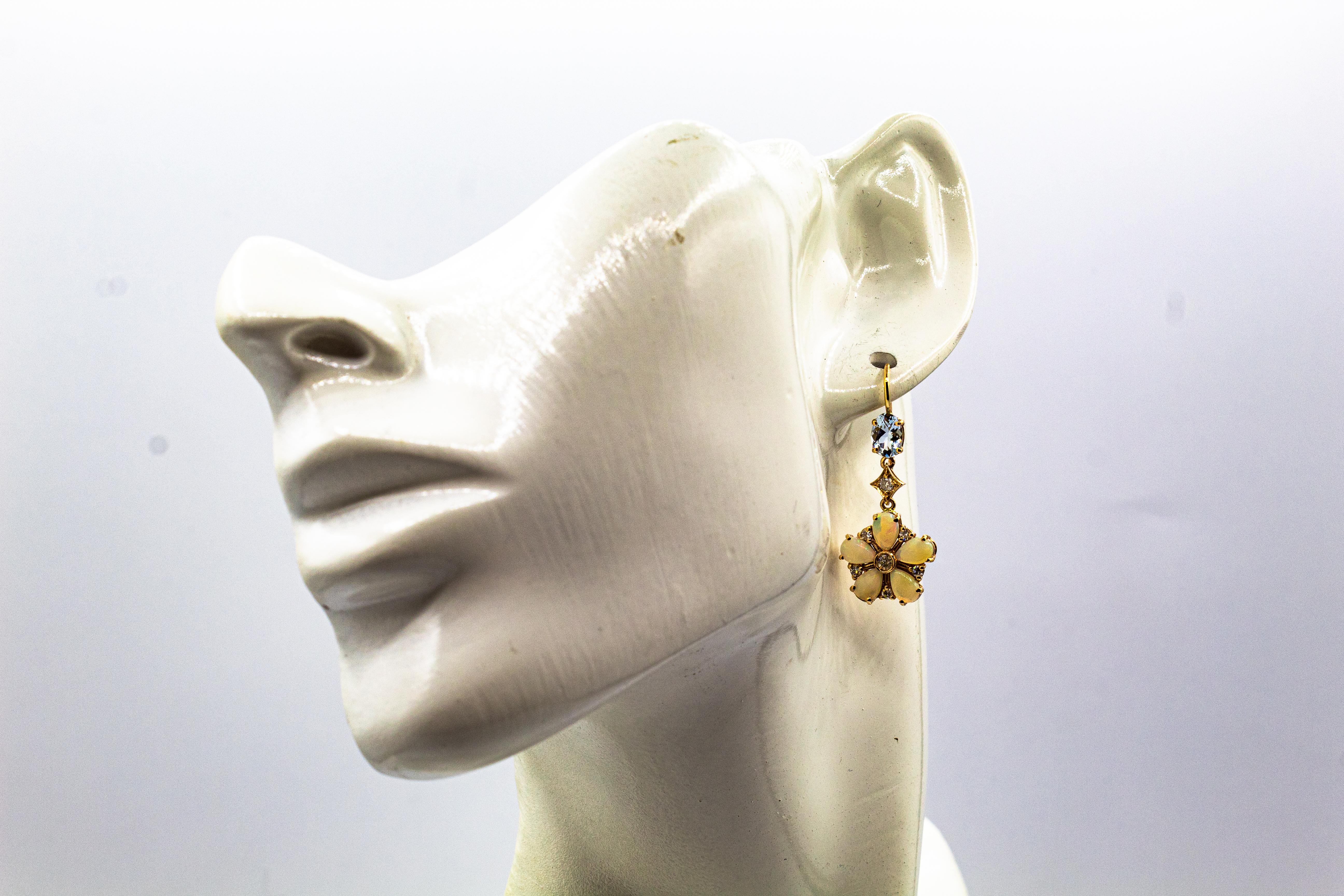 Gelbgold-Tropfen-Ohrringe im Jugendstil mit weißem Diamant-Opal und Aquamarin im Angebot 2