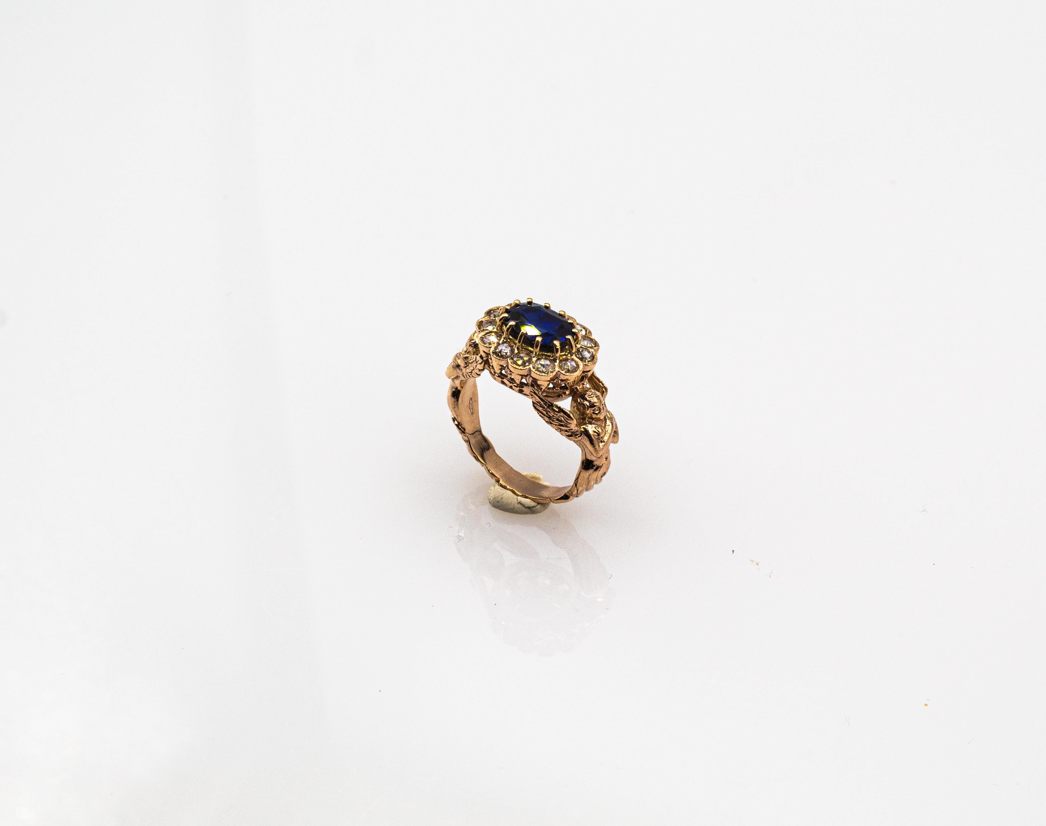 Bague cocktail de style Art Nouveau en or jaune avec diamants blancs et saphirs bleus taille ovale en vente 3