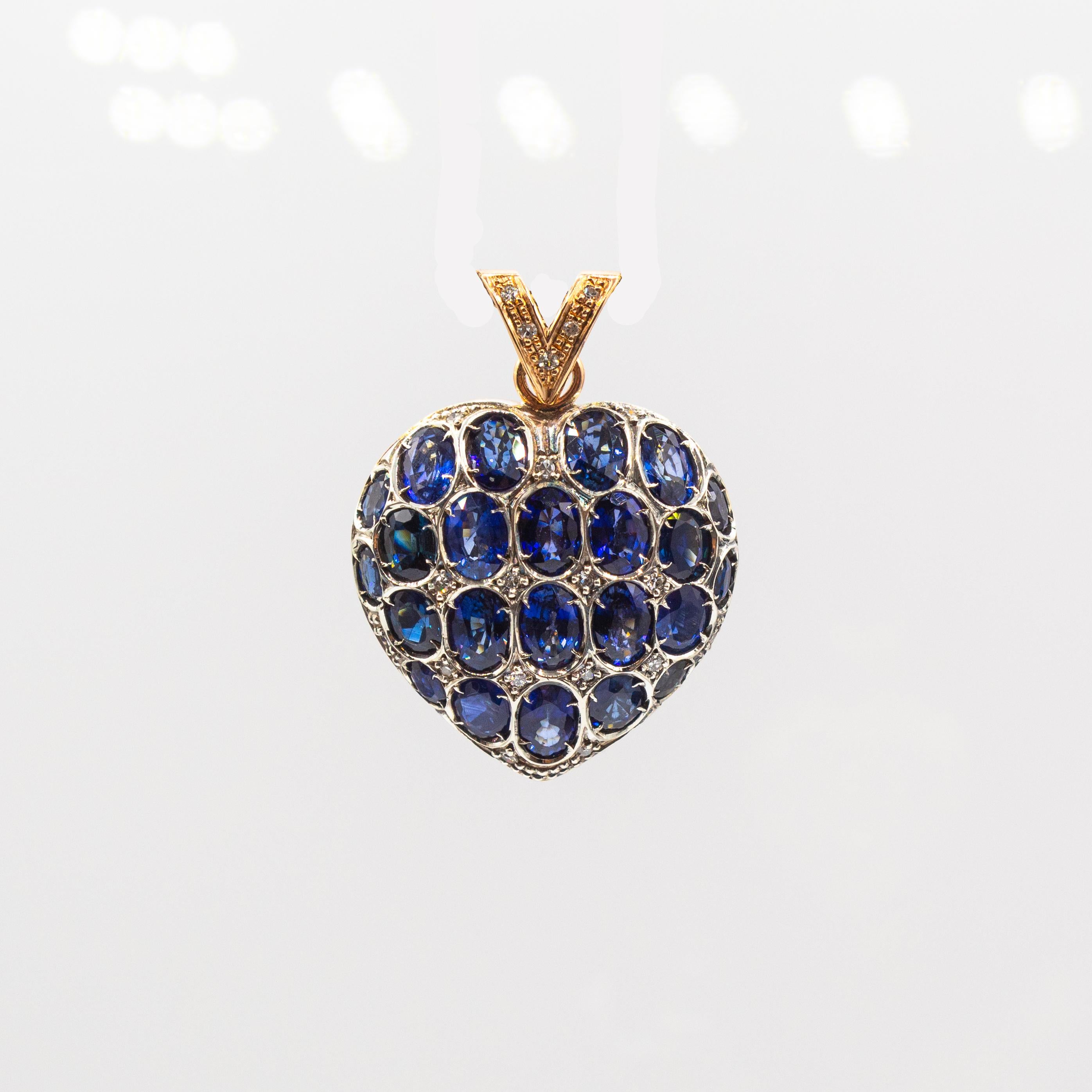 For any problems related to some materials contained in the items that do not allow shipping, please contact the seller with a private message to solve the problem.
We can ship every piece of our 1stdibs catalog worldwide.

This Pendant is made of