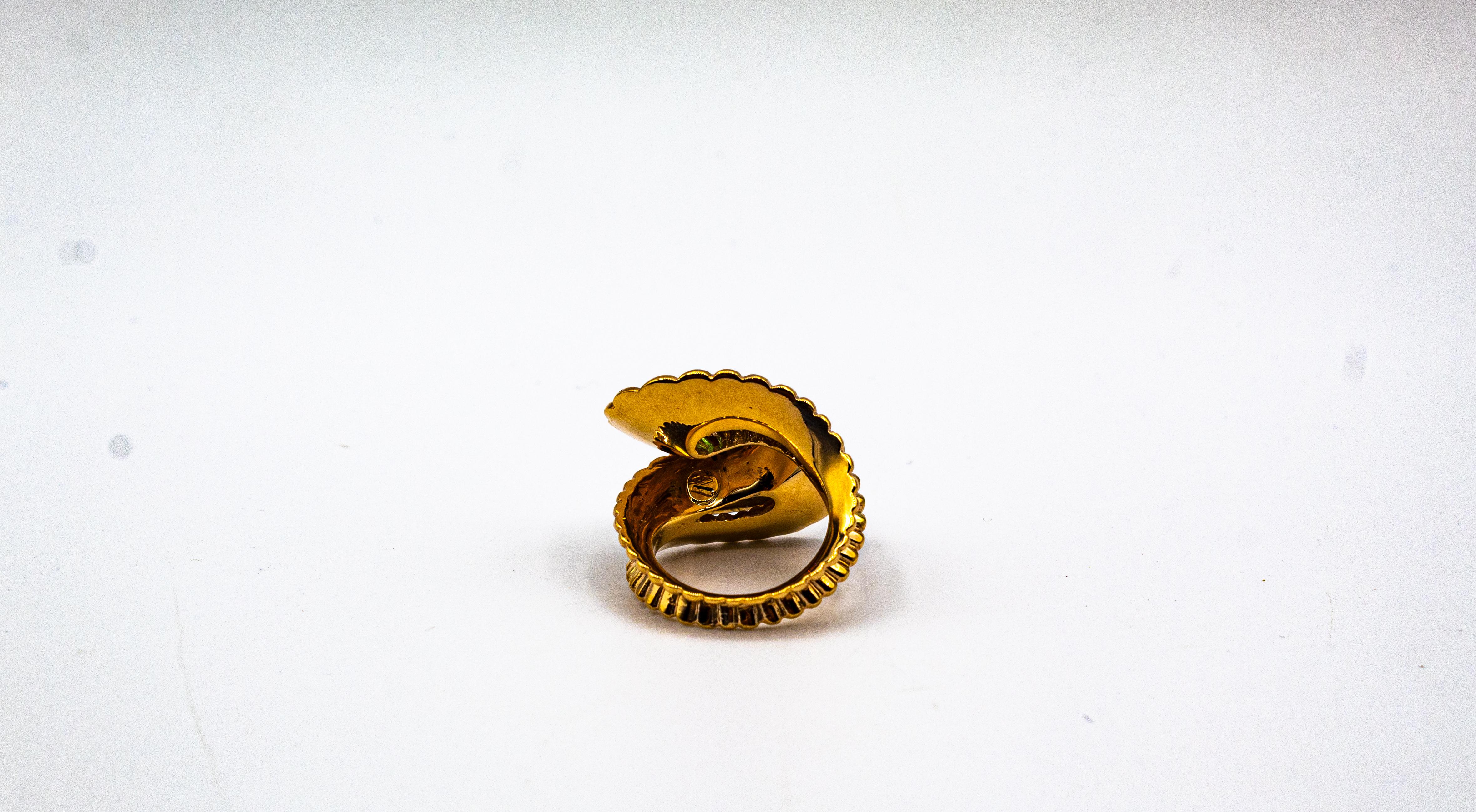 Weißer Diamant Ovalschliff Smaragd Gelbgold Cocktail-Ring im Art nouveau-Stil 11