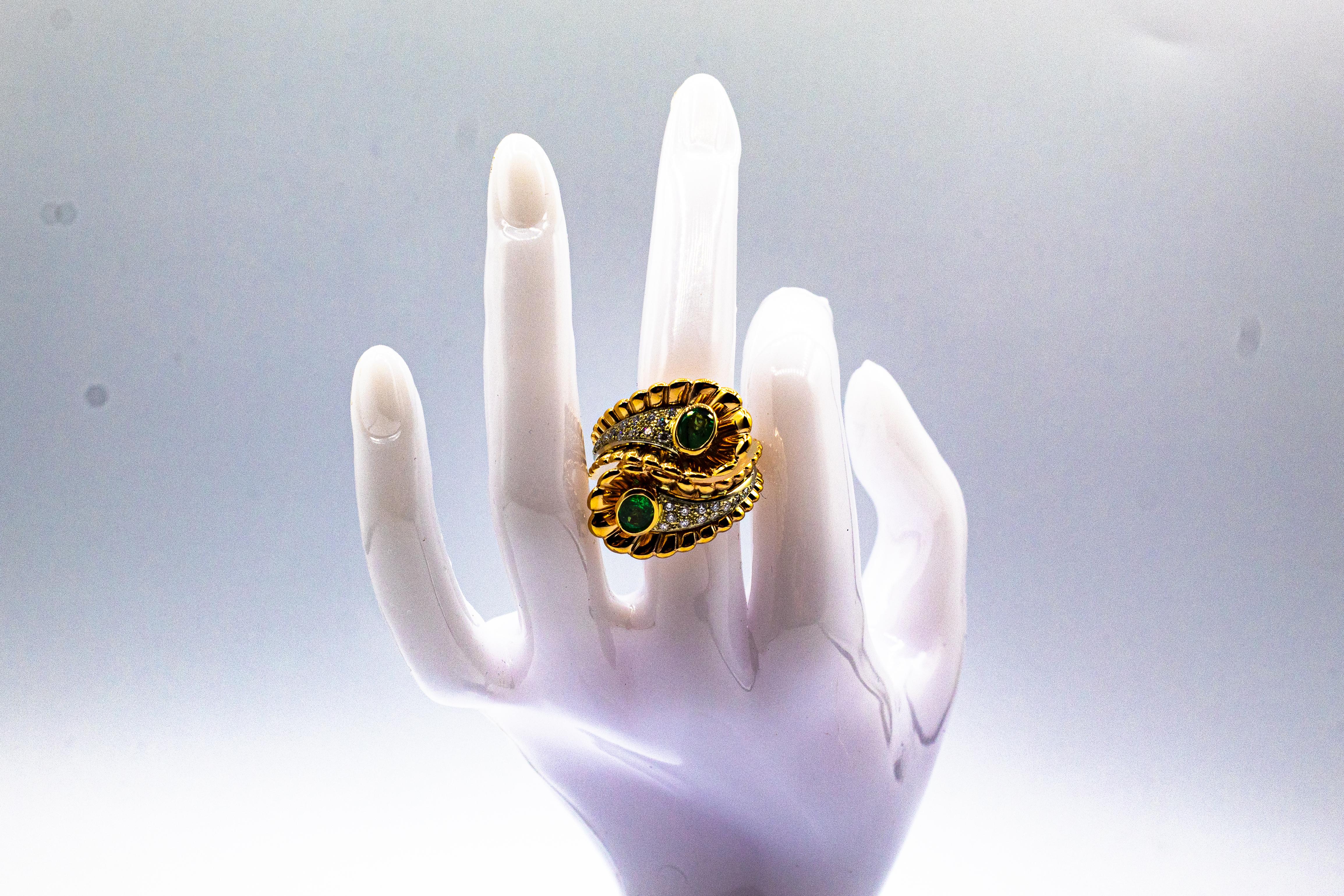 Weißer Diamant Ovalschliff Smaragd Gelbgold Cocktail-Ring im Art nouveau-Stil 13